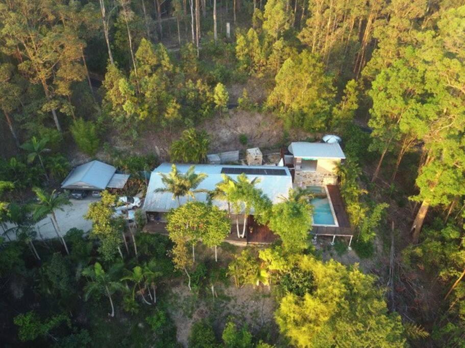 Golden Retreat Ultimate 5 Bed - Villa & Guesthouse