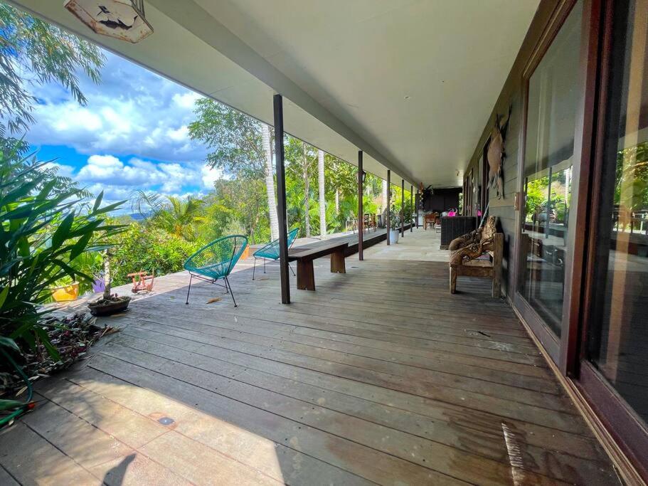 Golden Retreat Ultimate 5 Bed - Villa & Guesthouse