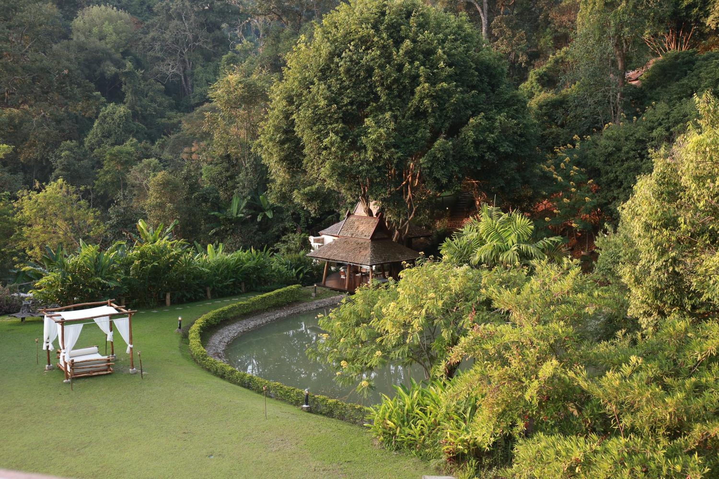 Vanilla hill (hill lodge)