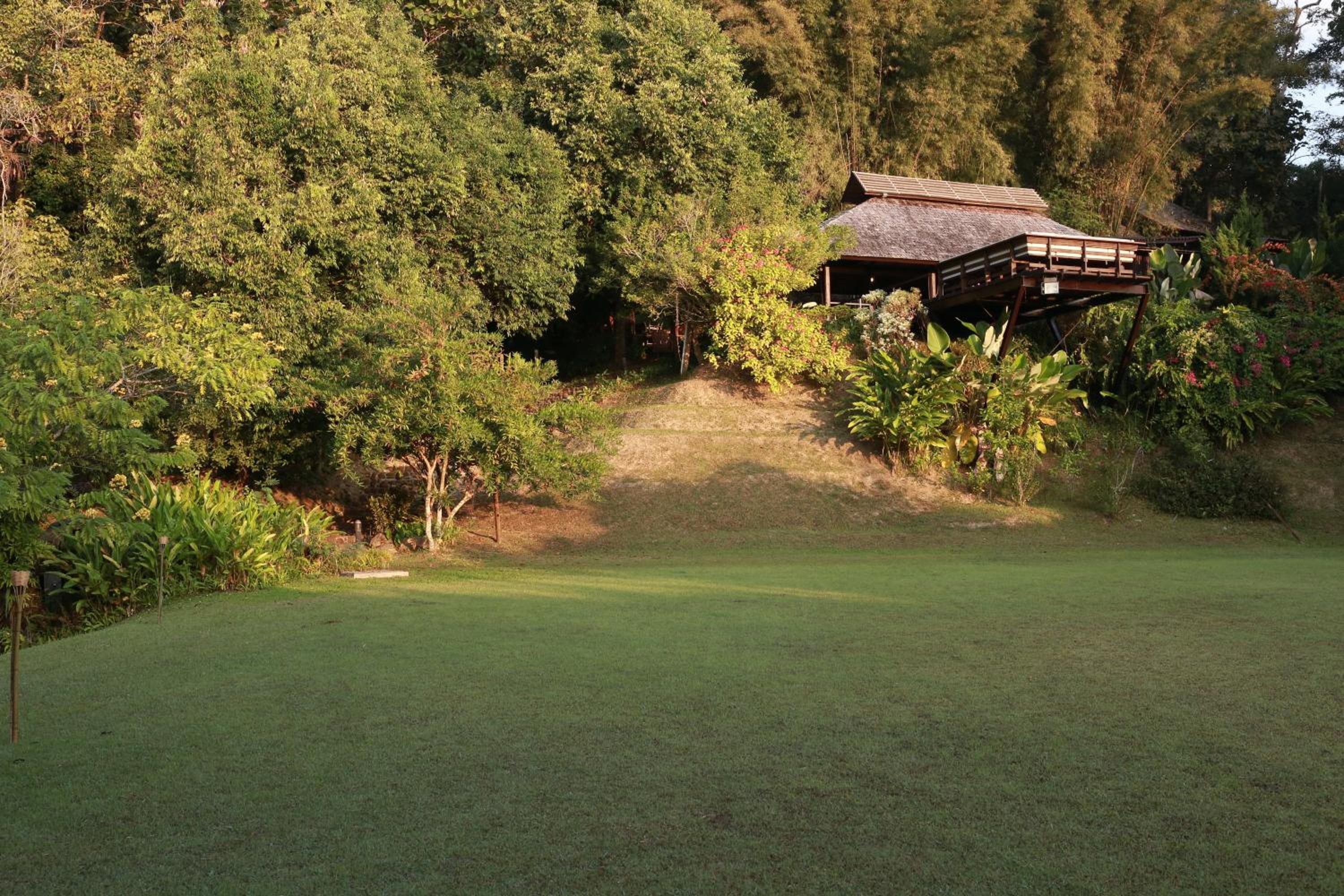 Vanilla hill (hill lodge)