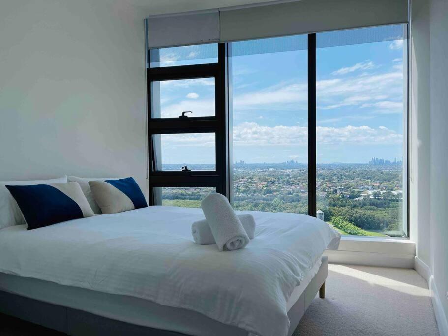 Panoramic City View 3bed2bath condo Wi-Fi Parking