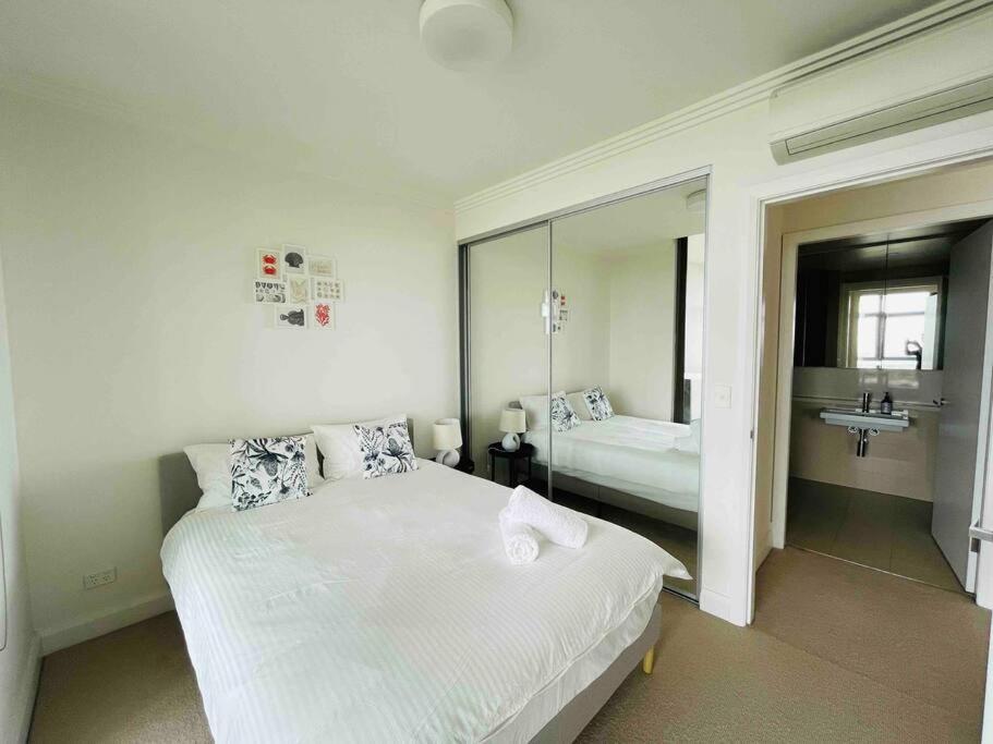 Panoramic City View 3bed2bath condo Wi-Fi Parking