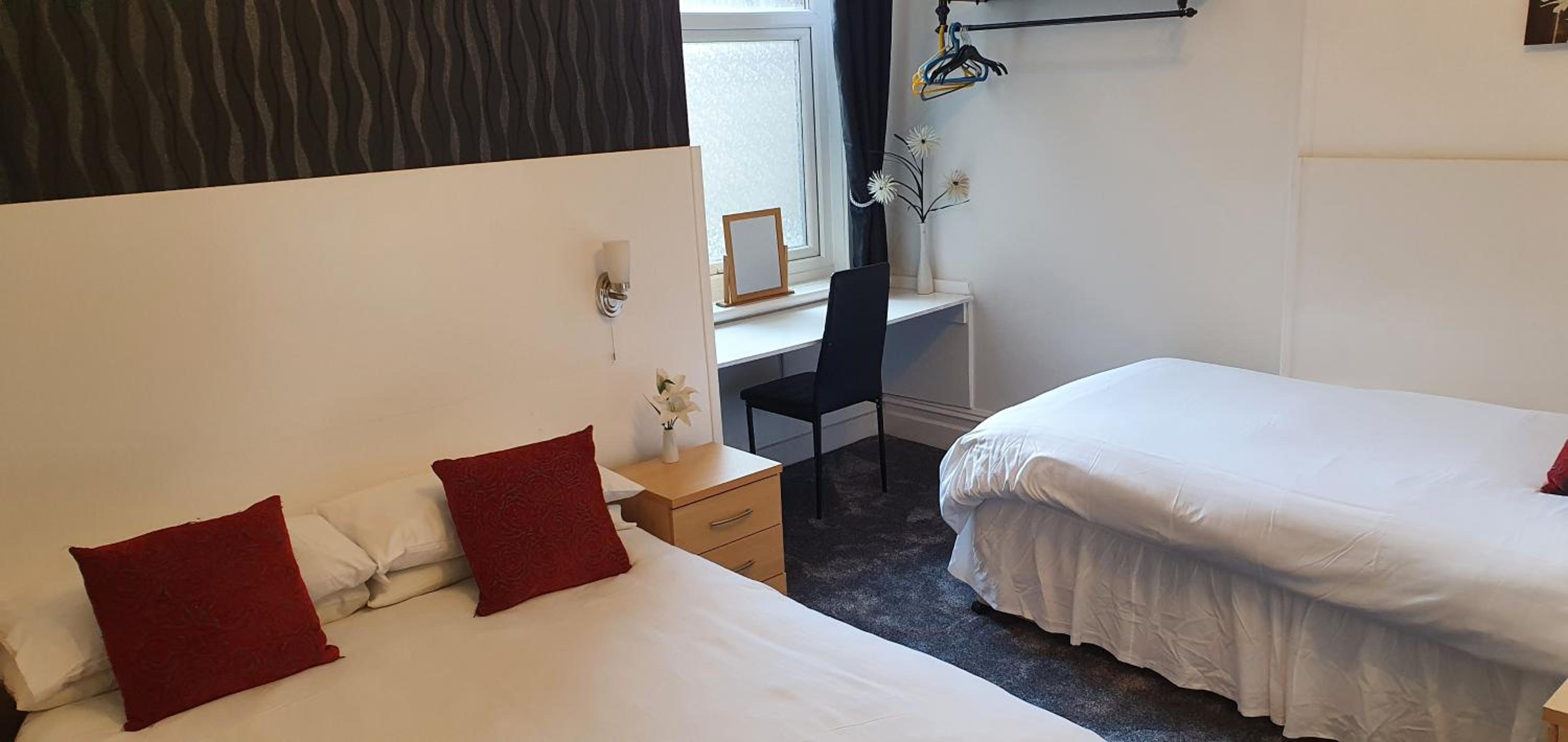 Norwyn Court Holiday Apartments