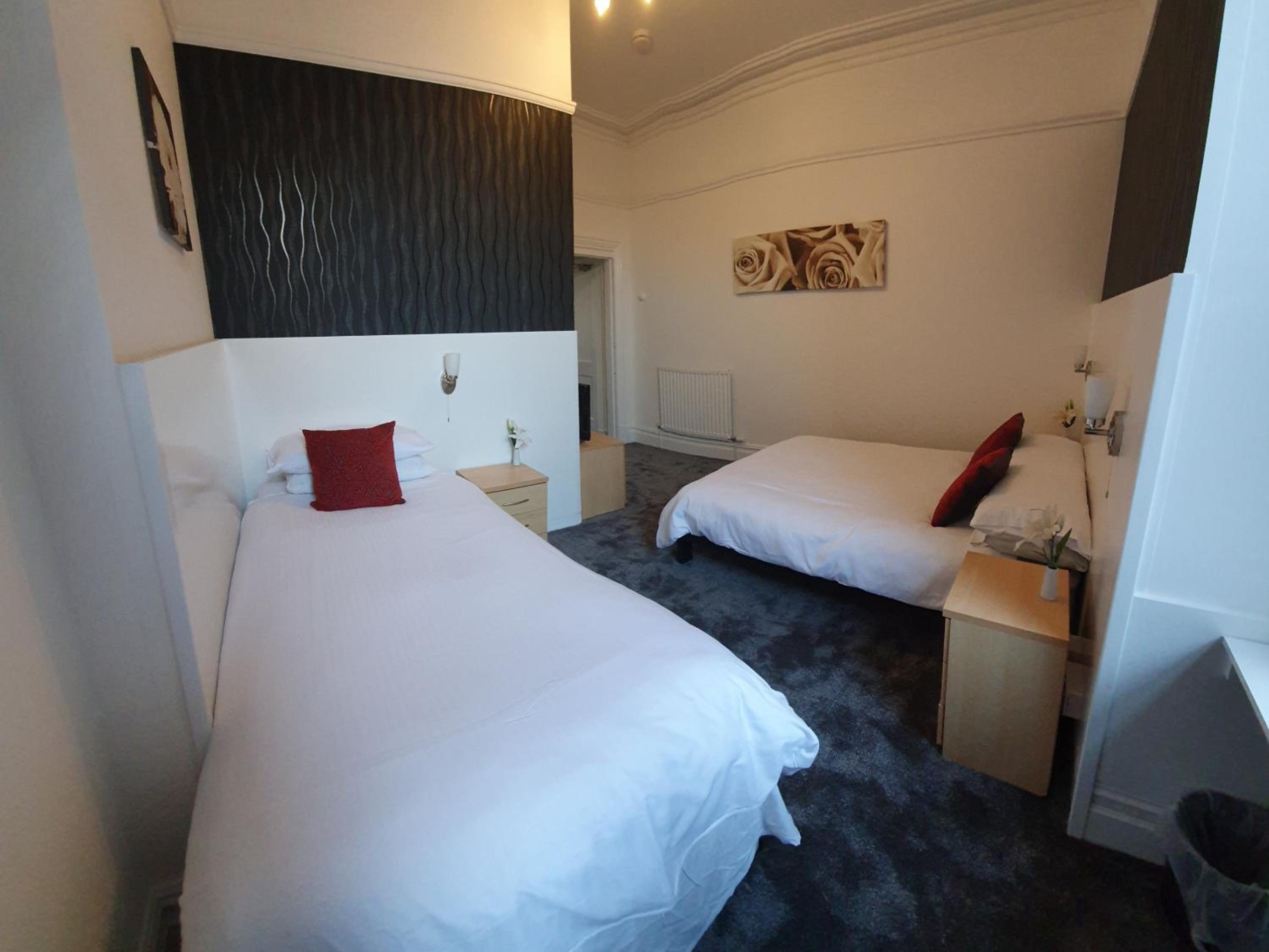 Norwyn Court Holiday Apartments