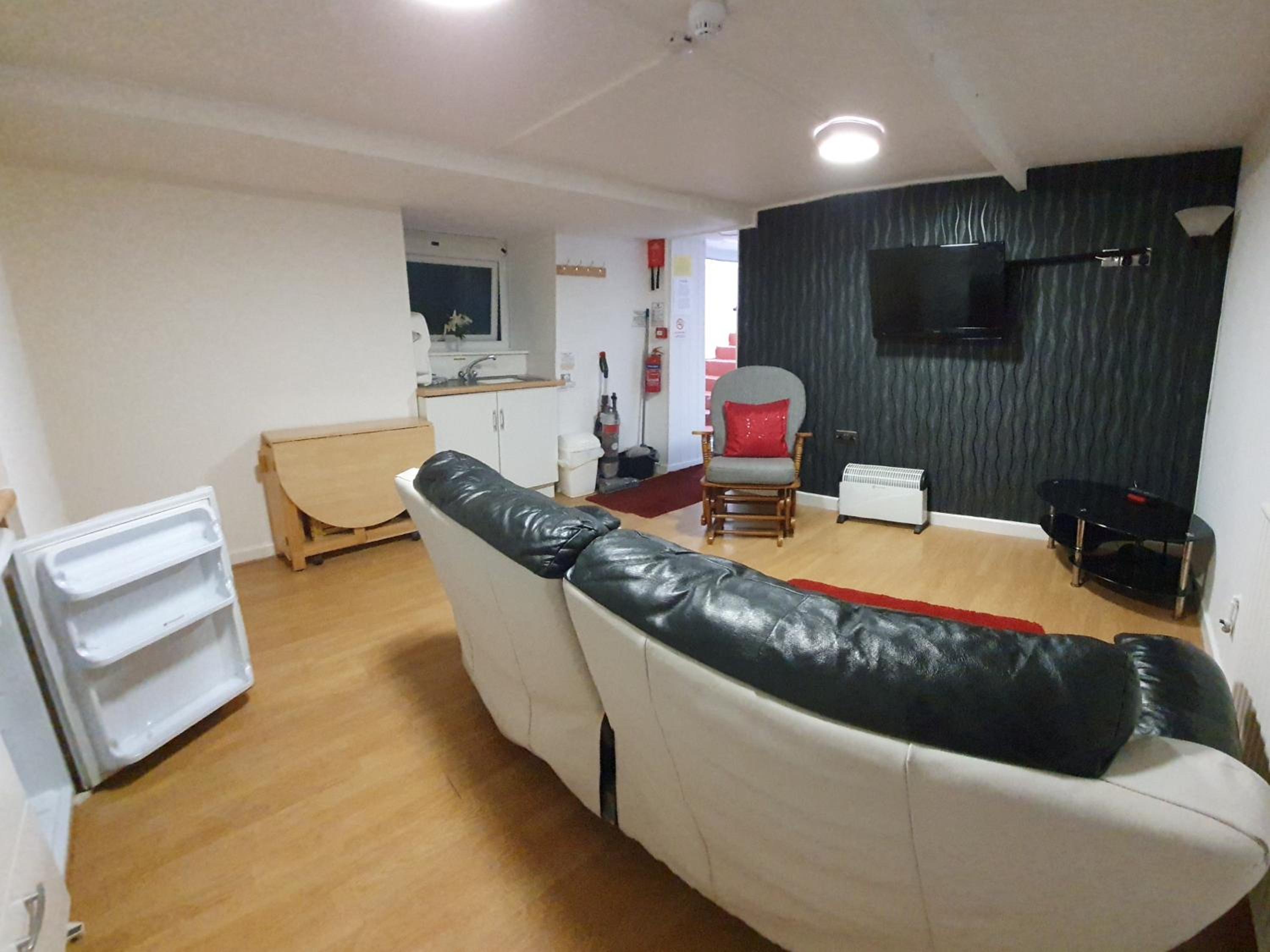 Norwyn Court Holiday Apartments