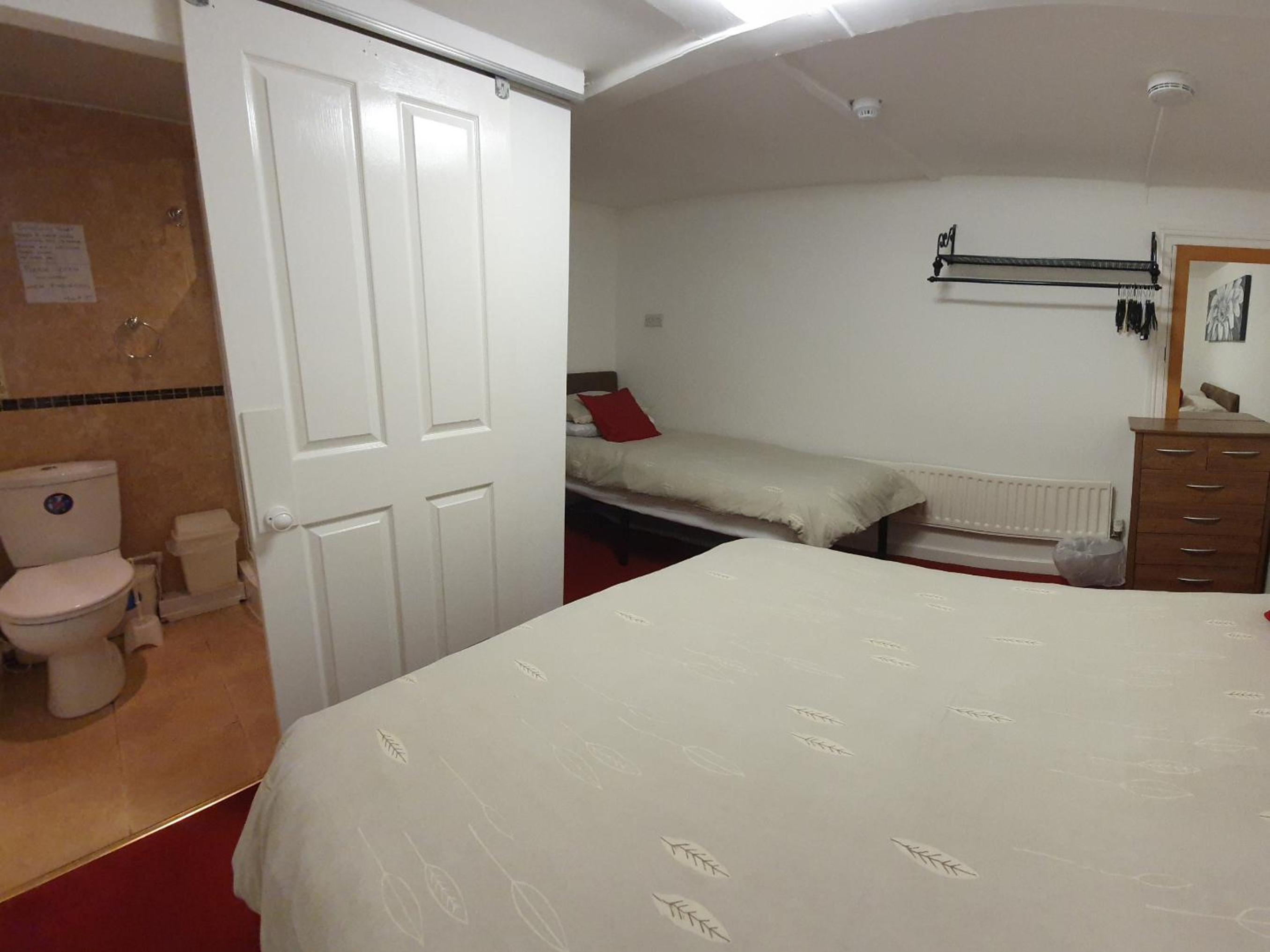 Norwyn Court Holiday Apartments