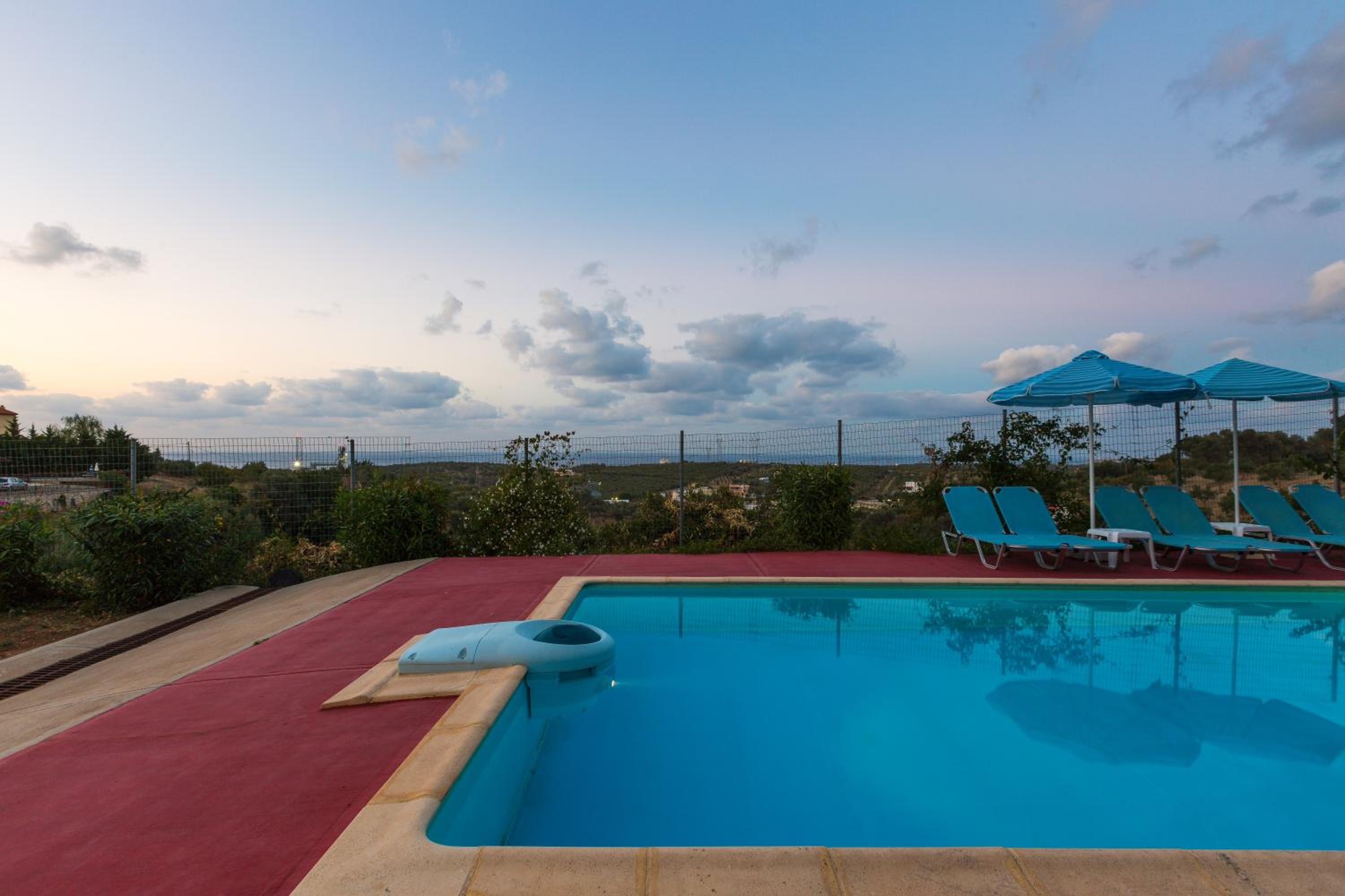 Maroulas Villa Estate