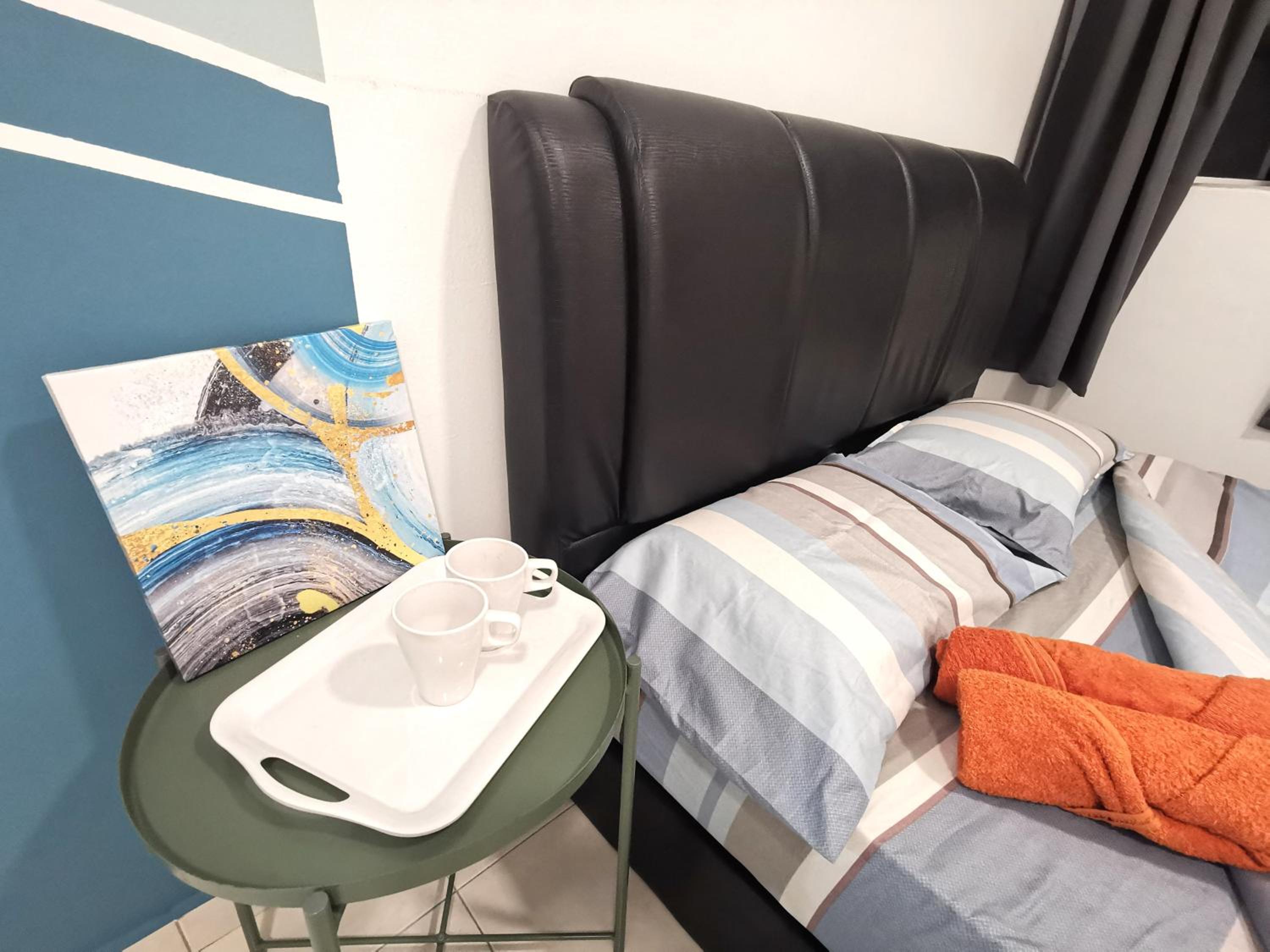 Menjalara Kepong ShareHouse Room Only