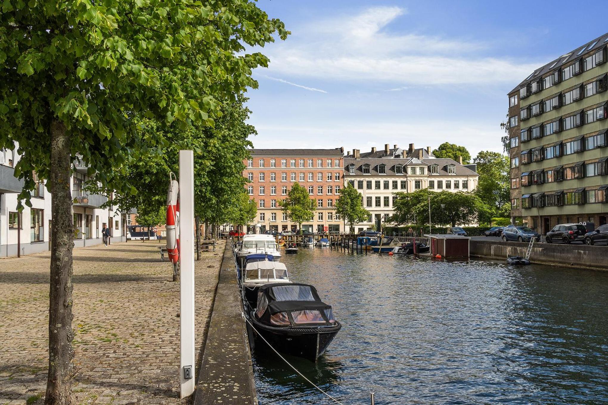 Scandi-Hygge 2 bedroom apartment in charming Christianshavn