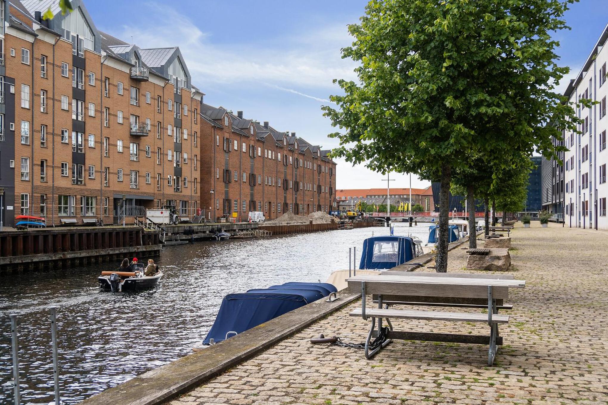 Scandi-Hygge 2 bedroom apartment in charming Christianshavn
