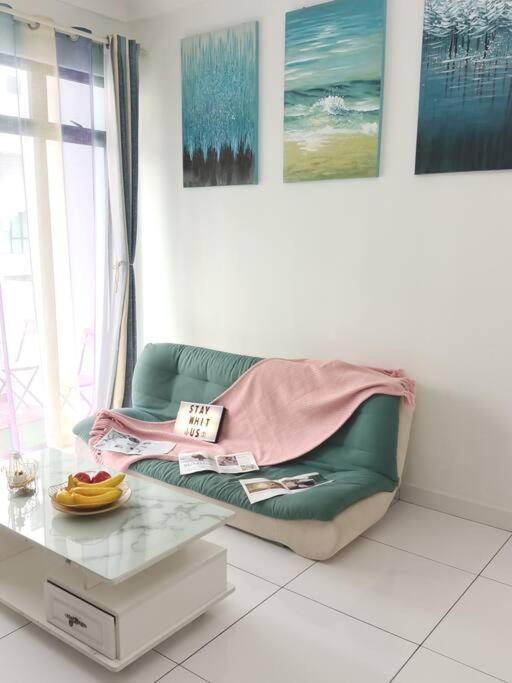 B2013The Platino Netflix 3Br Paradigm Mall By STAY