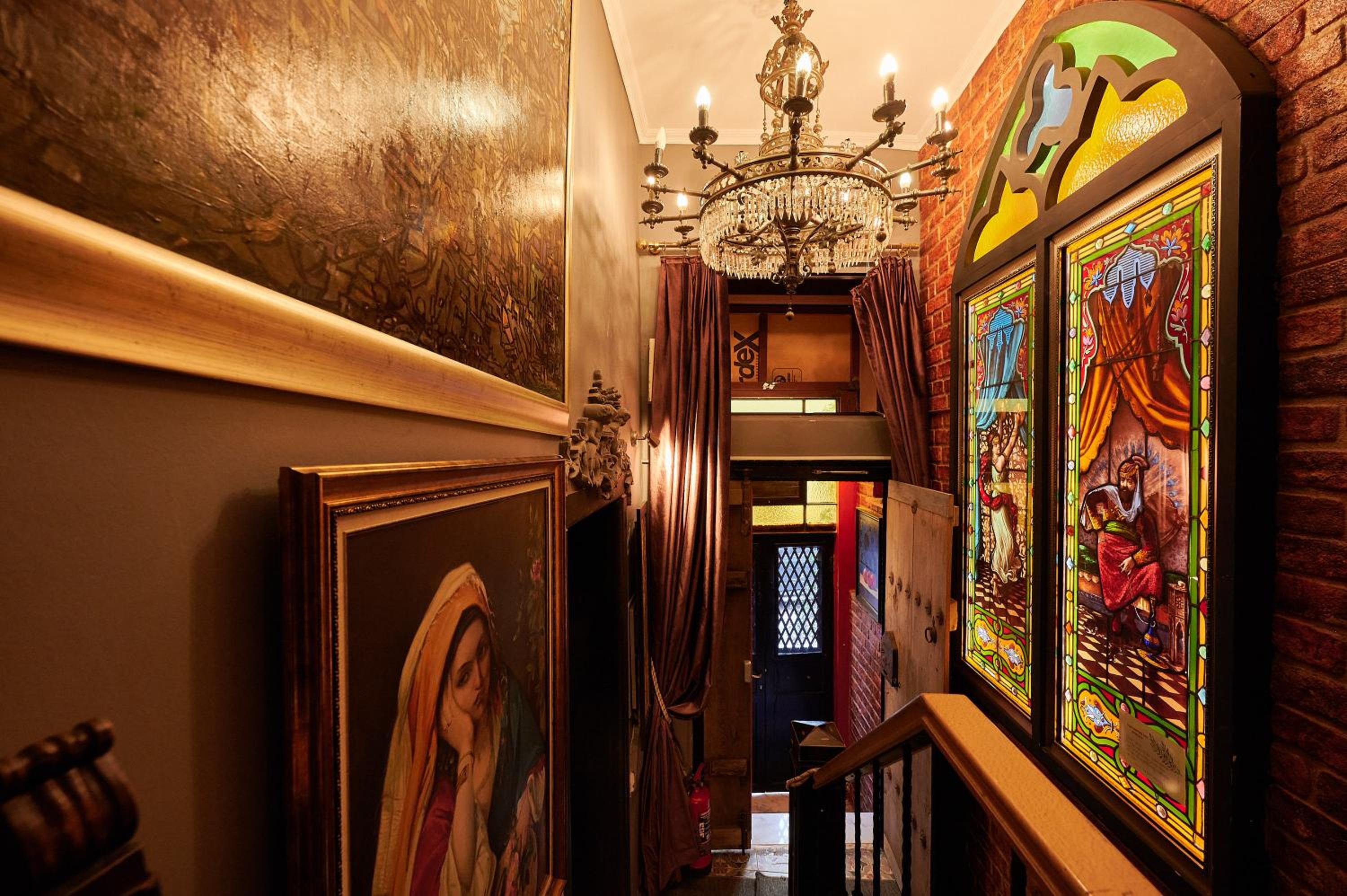 Faik Pasha Otelleri Özel Kategori Beyoğlu İstanbul - Image 26