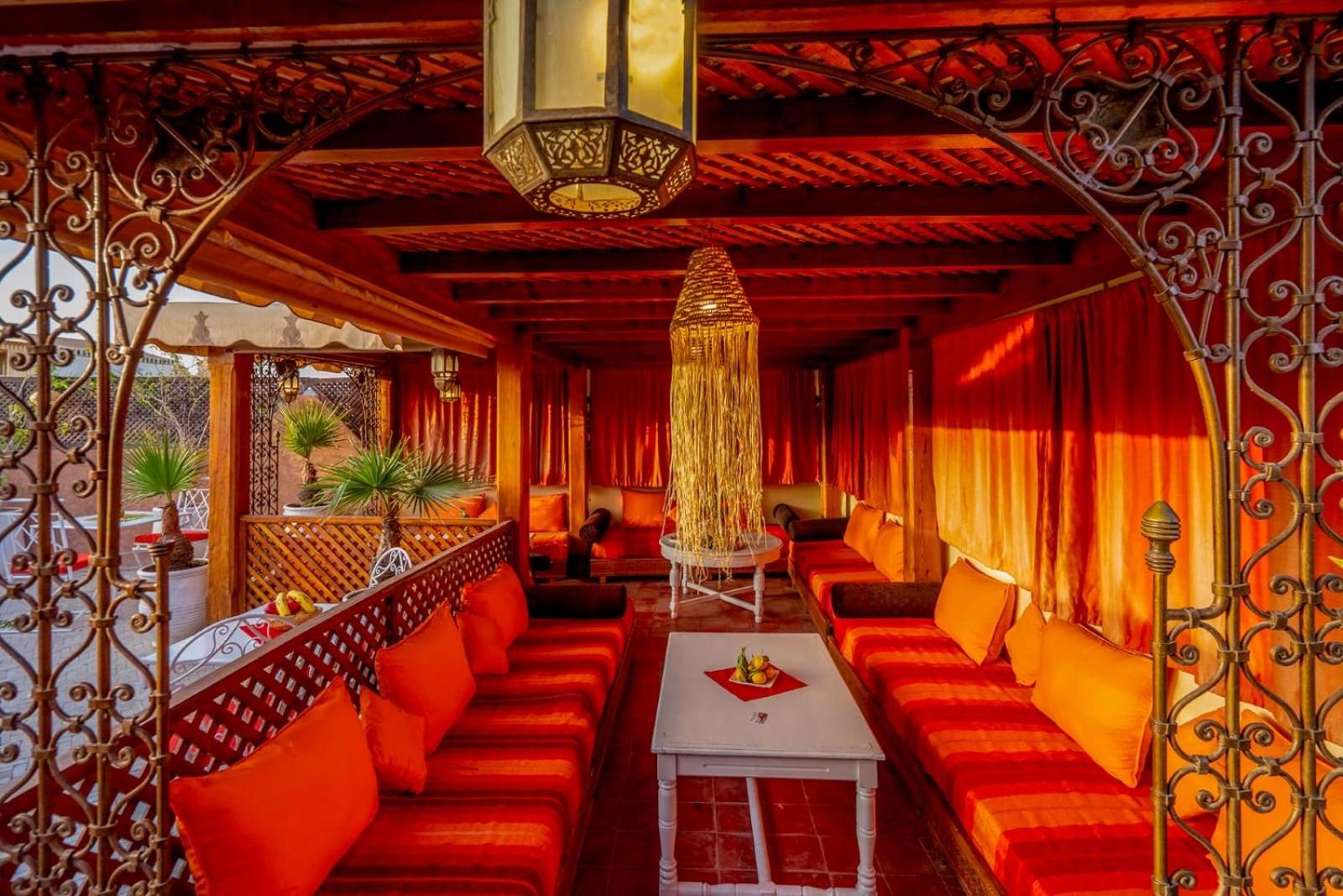 lounge