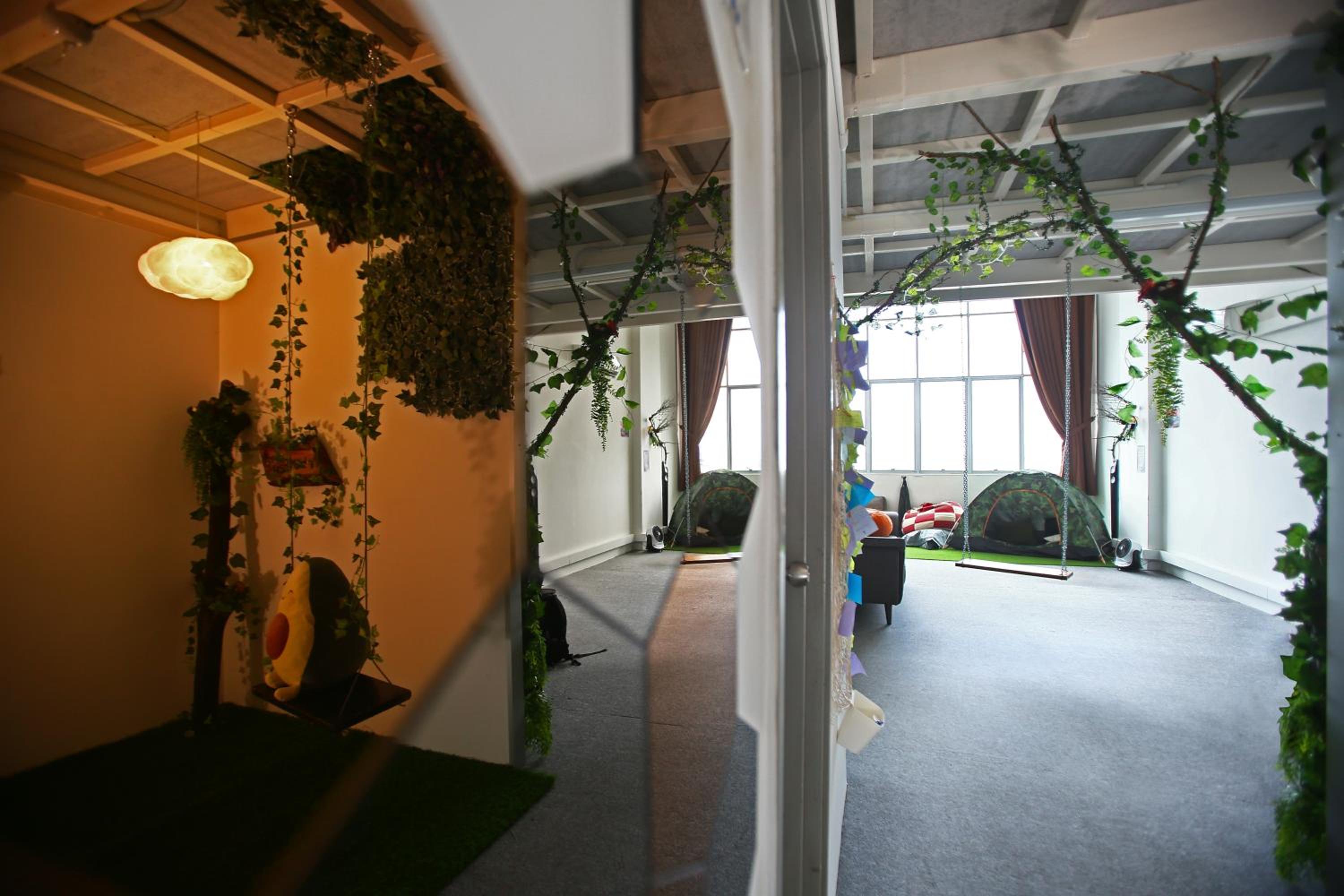 Private Forest Camp - Cinema, Hammock, Swing at CEO Penang photo 4