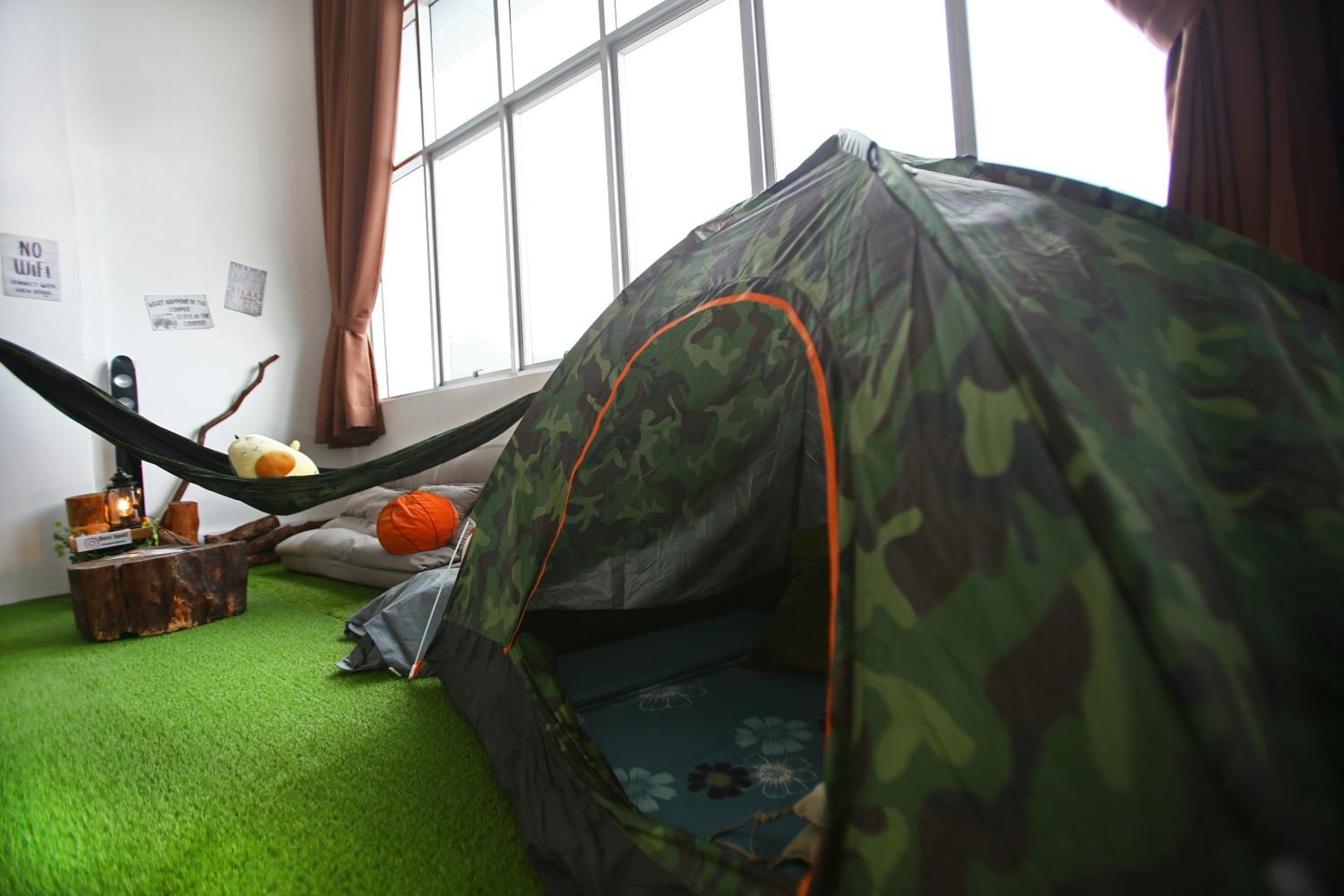 Private Forest Camp - Cinema, Hammock, Swing at CEO Penang photo 6