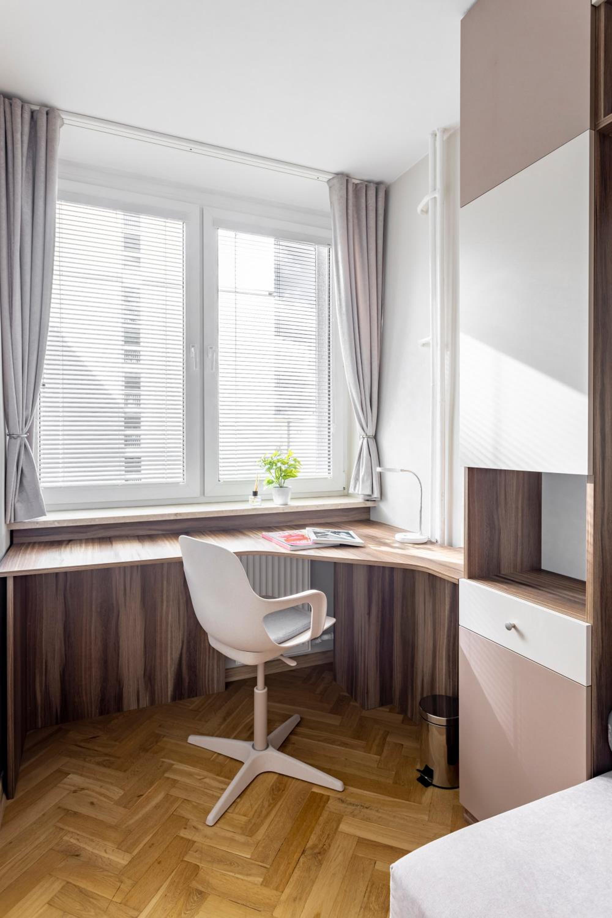 Hala Mirowska Apartments view 3