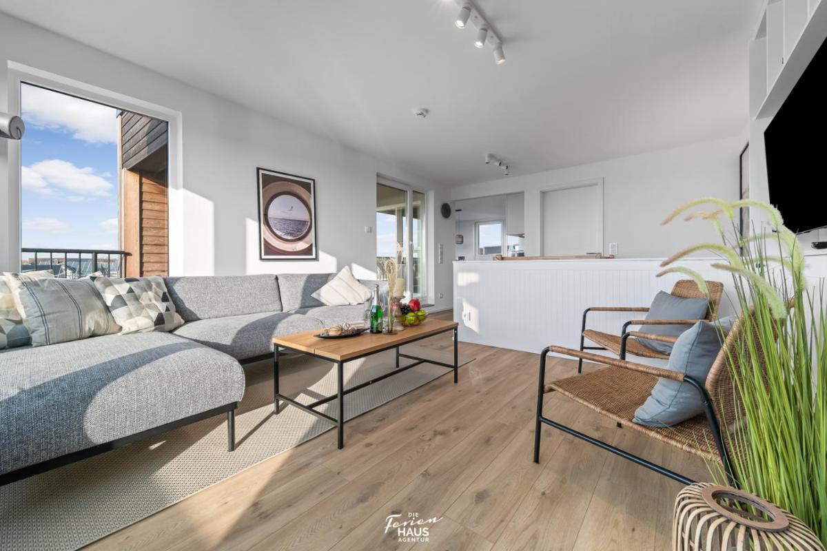 Pier 18