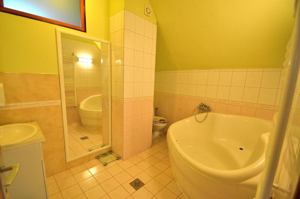 Photo 40