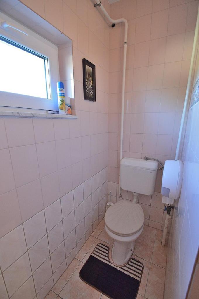 Photo 53