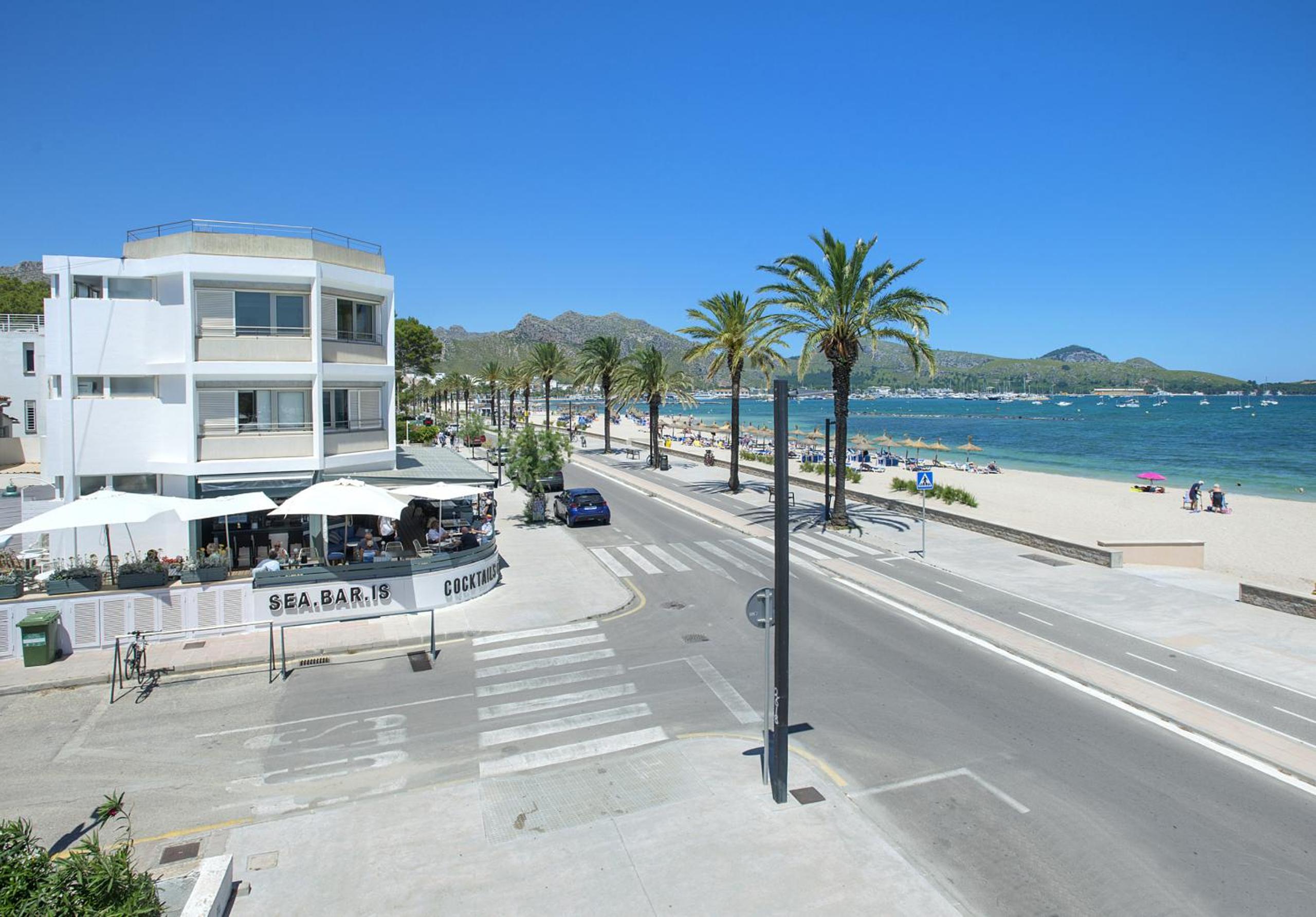 Apt Magnifics with sea view by JS Villas