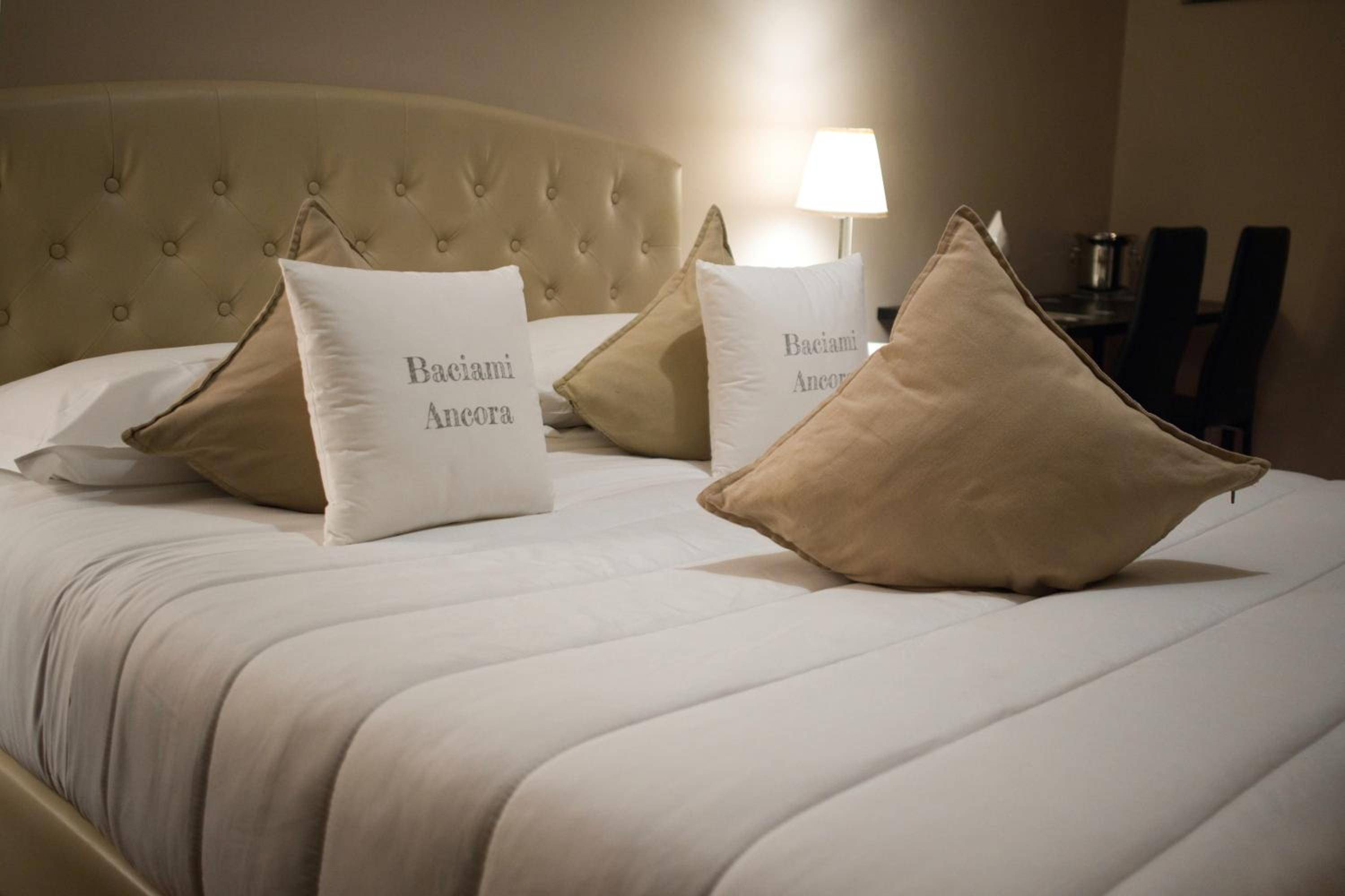 B&B Baciami Ancora