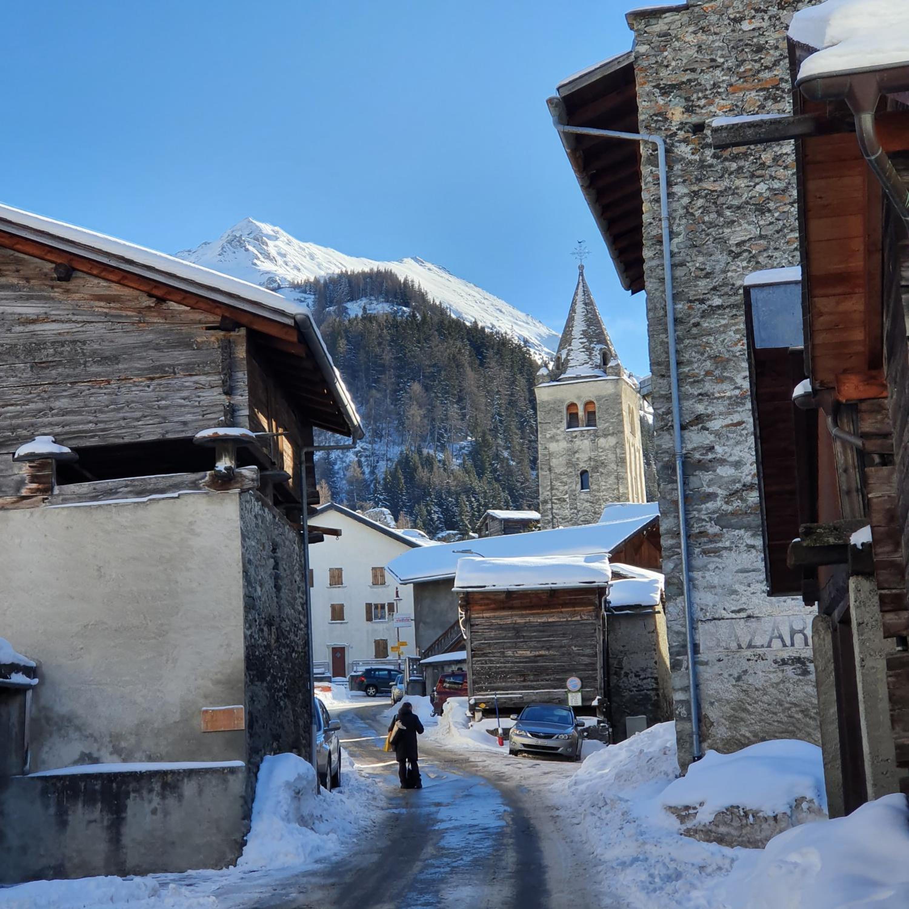 Bourg-saint-Pierre : le cachet d'antan view 2