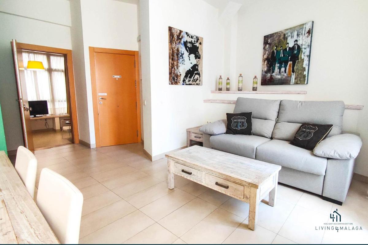 Living4Malaga Suites Superior