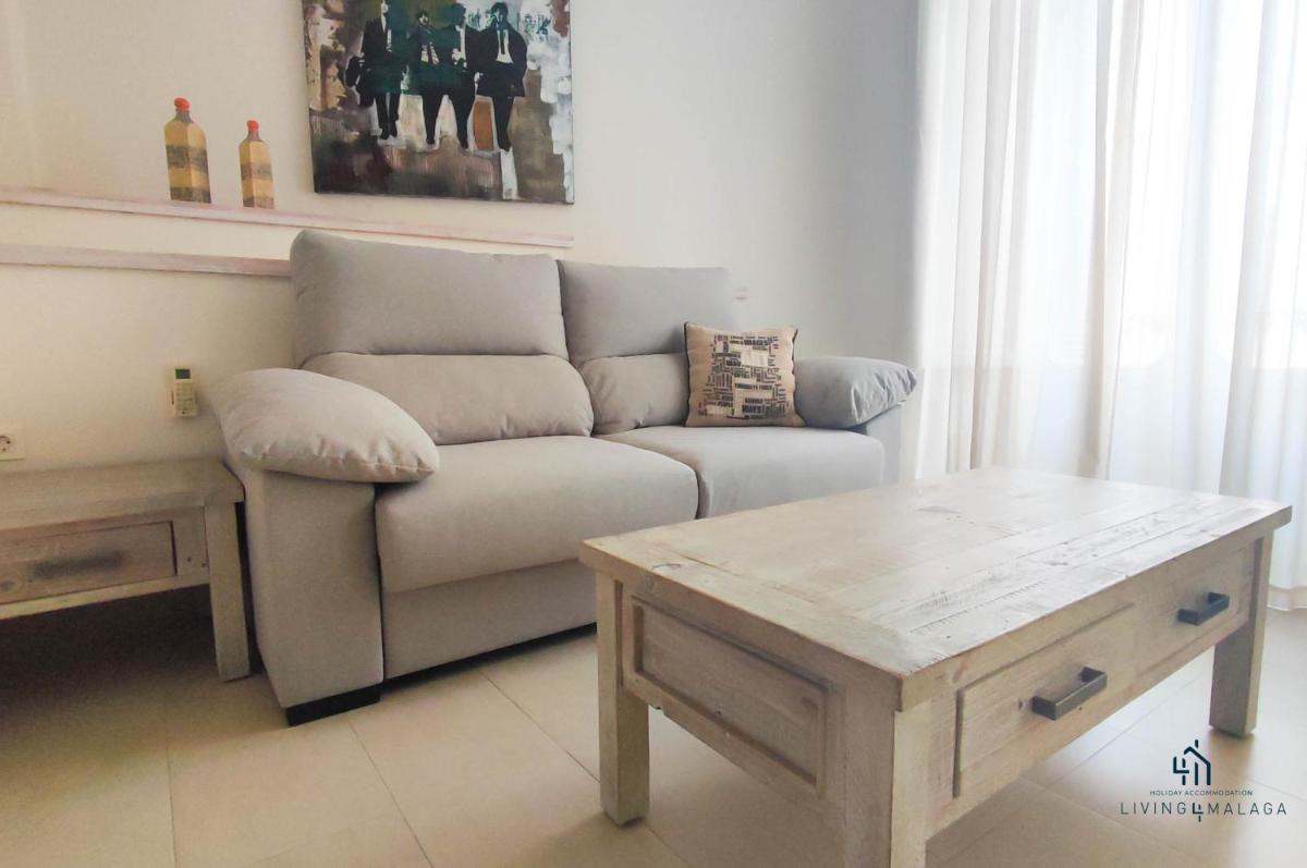 Living4Malaga Suites Superior