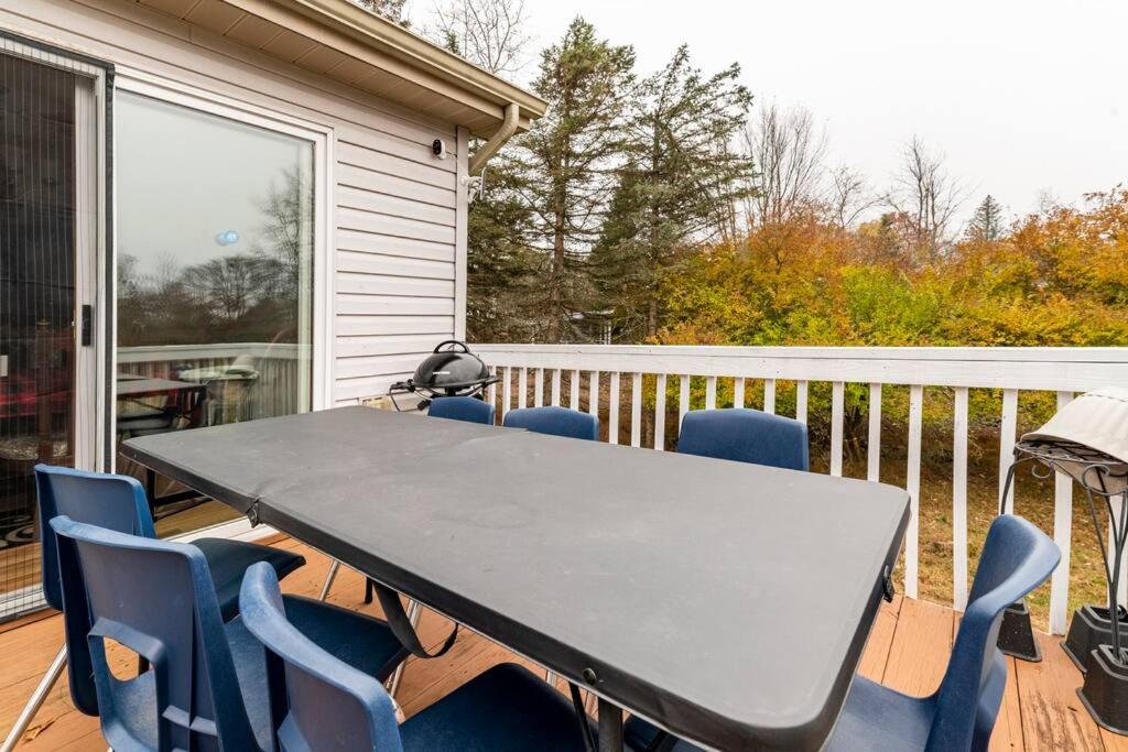 Hotel Cheerful Pocono home away from home - Image 1