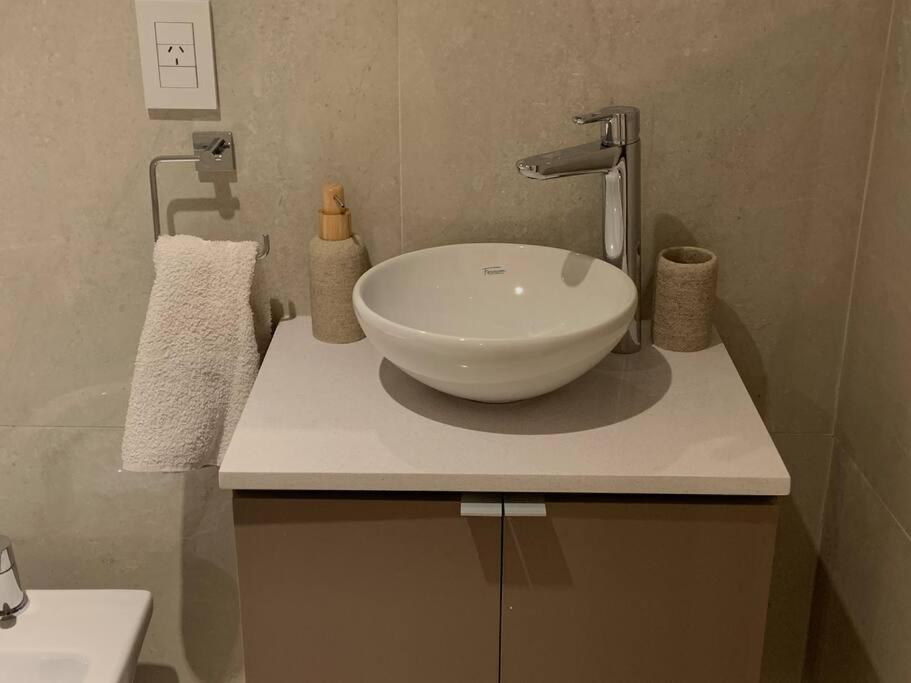 Beautiful apartment in Paseo de la Cisterna