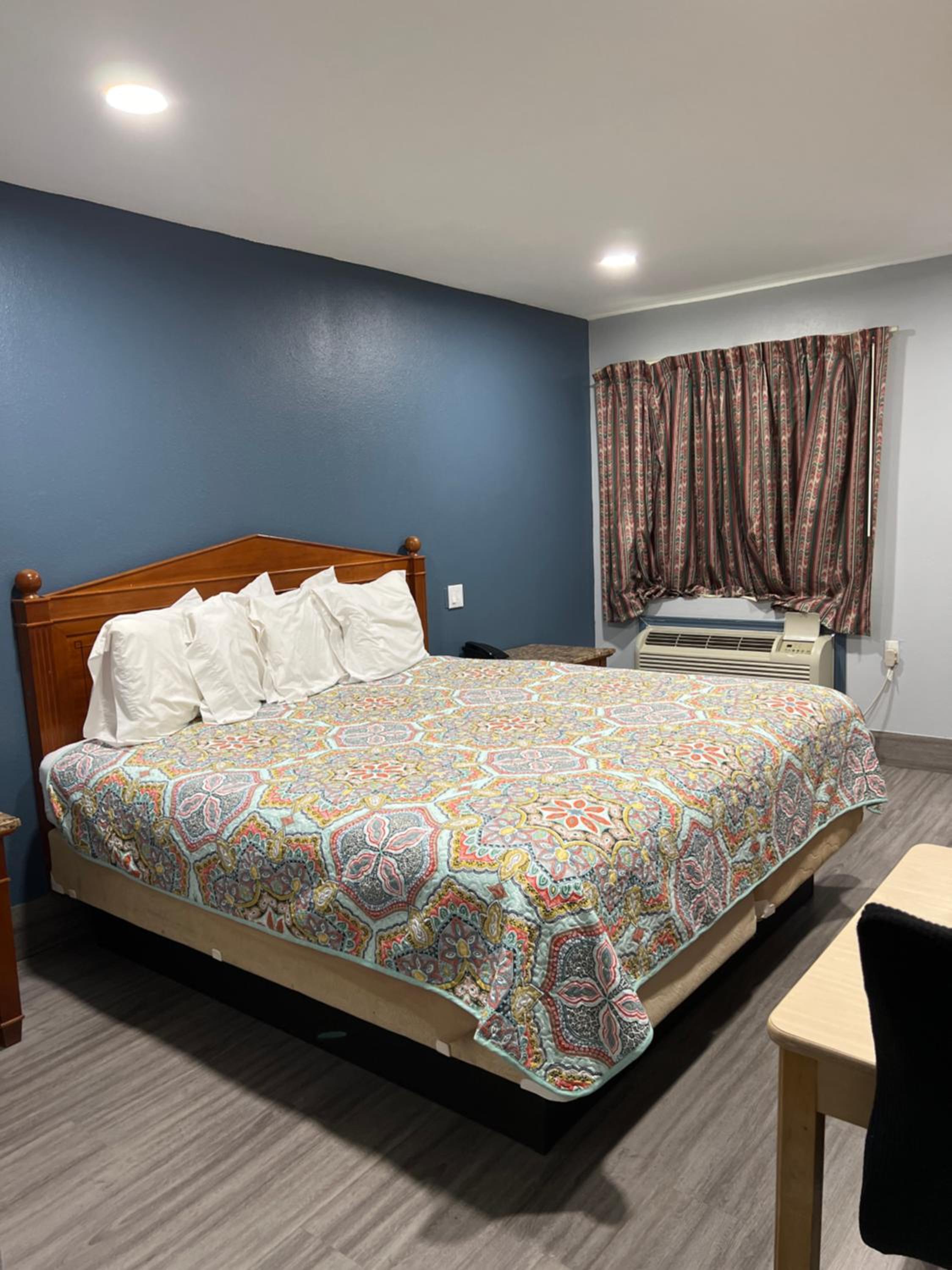 Budget Inn view 2