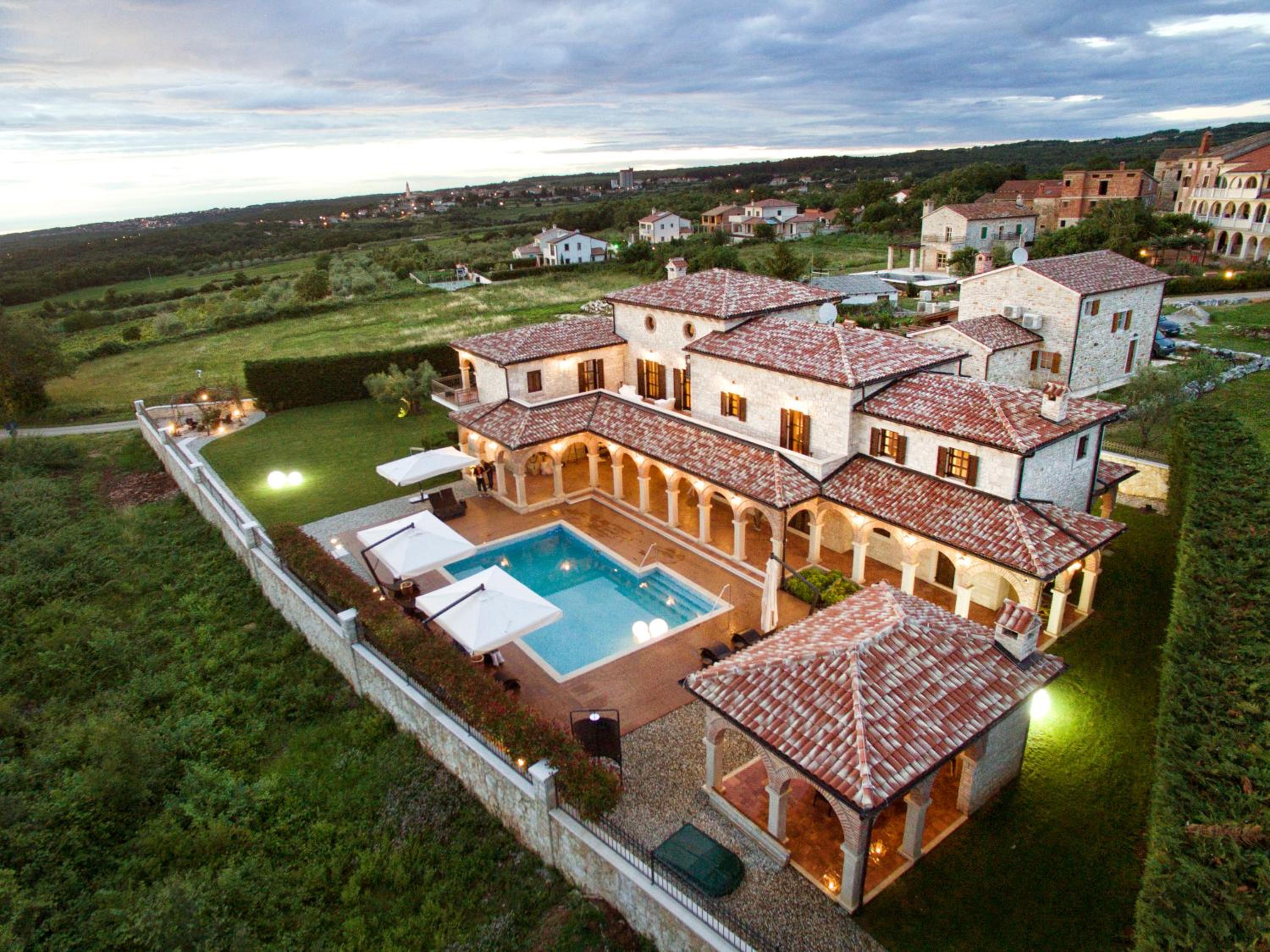 Villa Carolus-Luxurious Istrian Villa