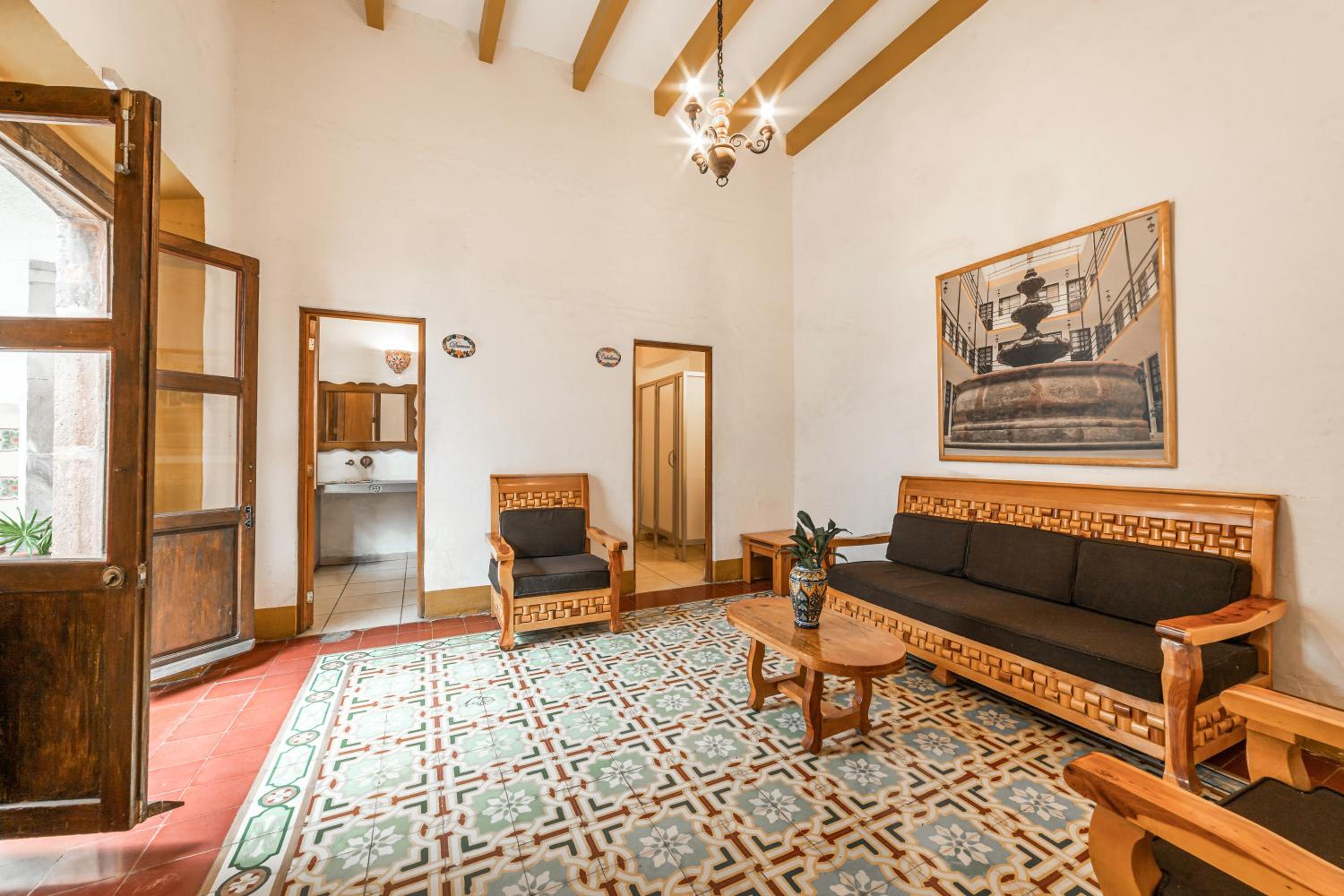 Hotel Meson de Isabel photo 17 of 24