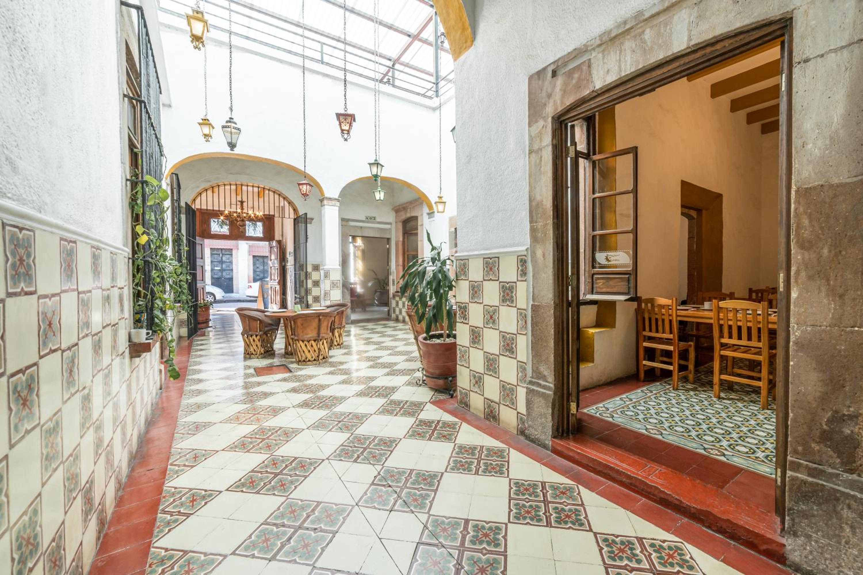 Hotel Meson de Isabel