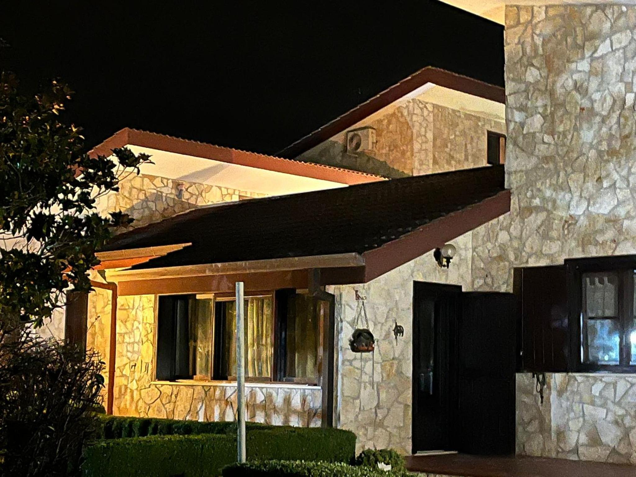 Villa Isabella alloggi e camere con parcheggio interno custodito