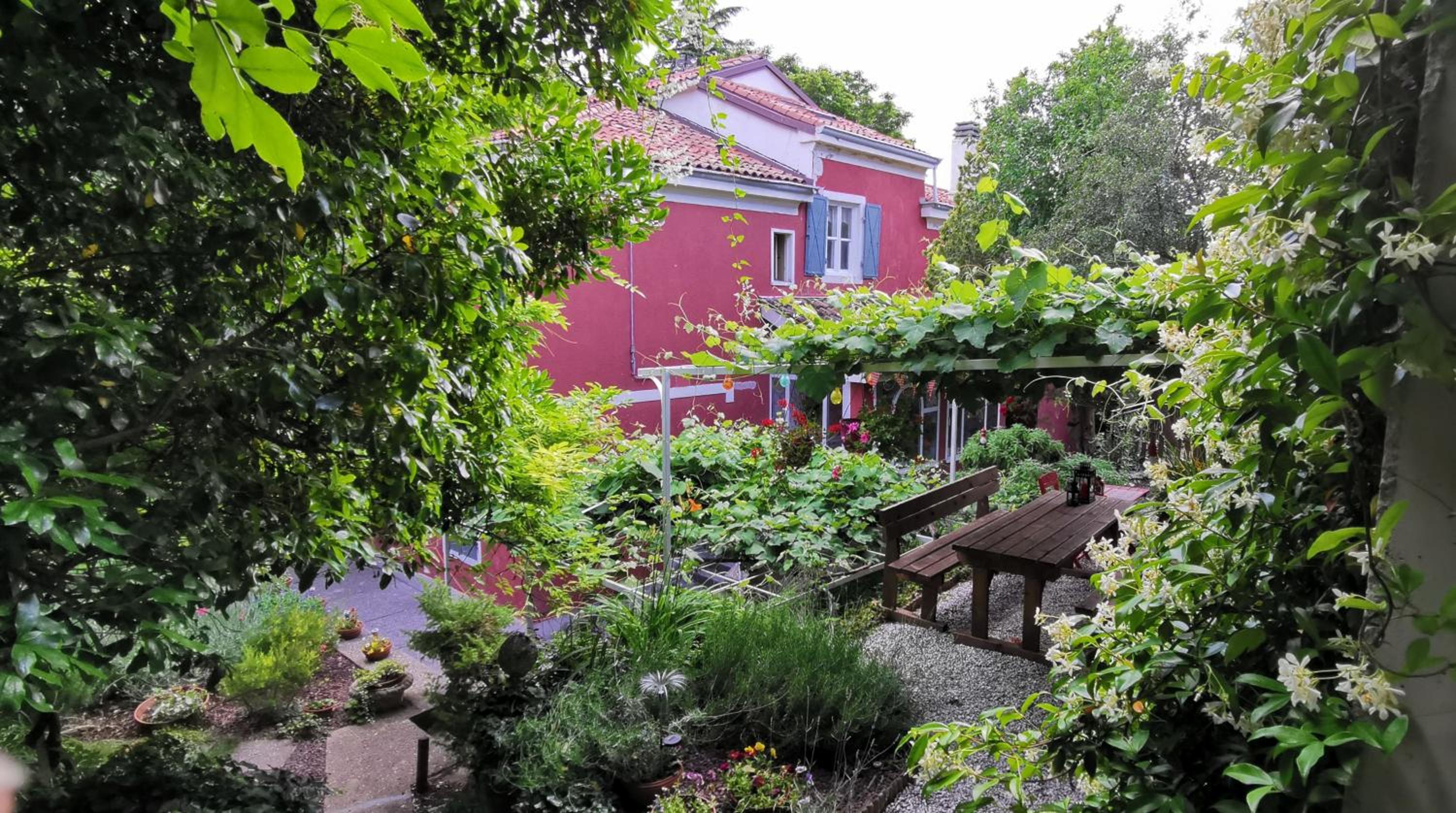 Charming apartment in a 19th century villa view 2