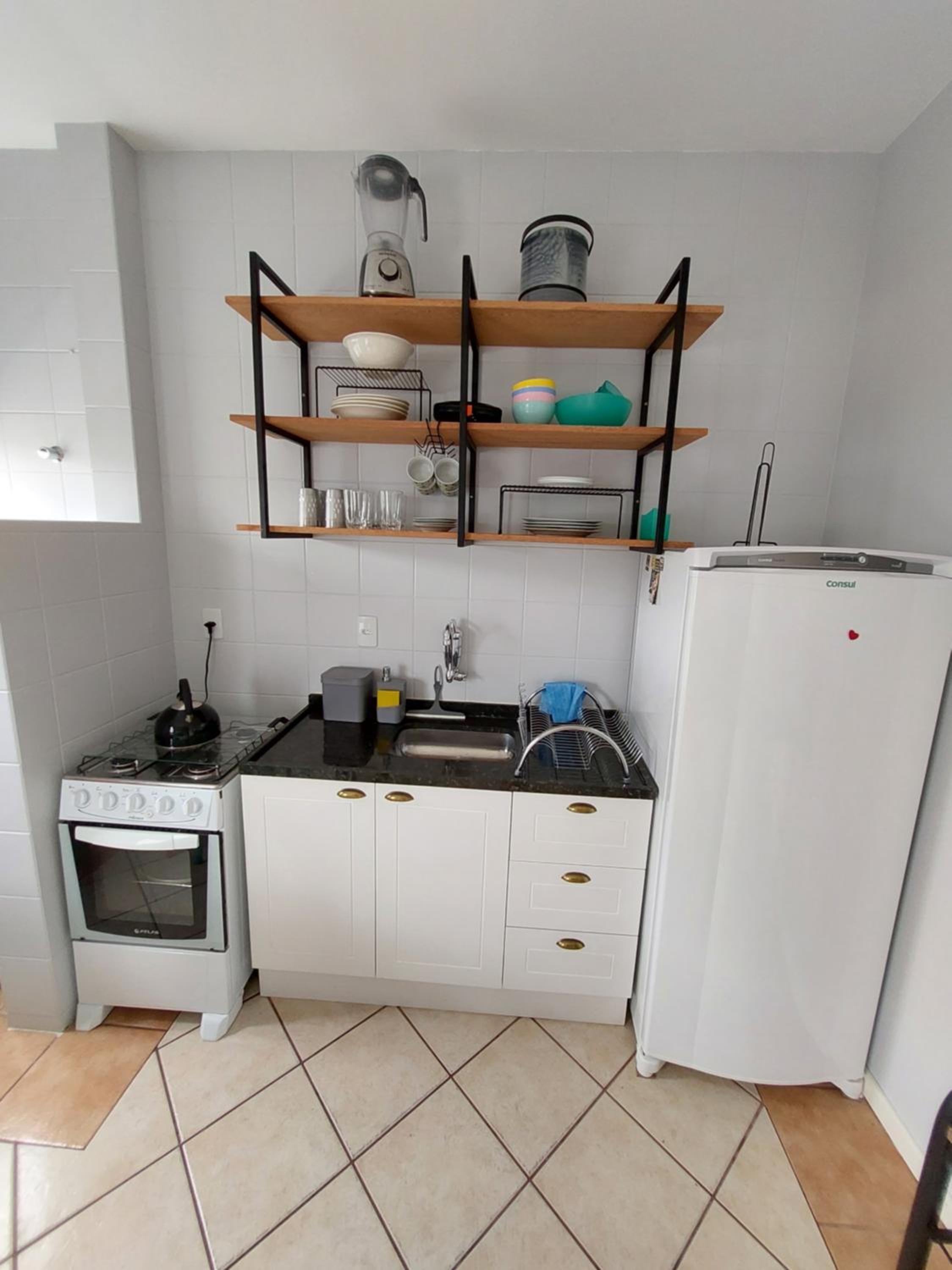 Excelente Apartamento a 1 quadra e meia do mar