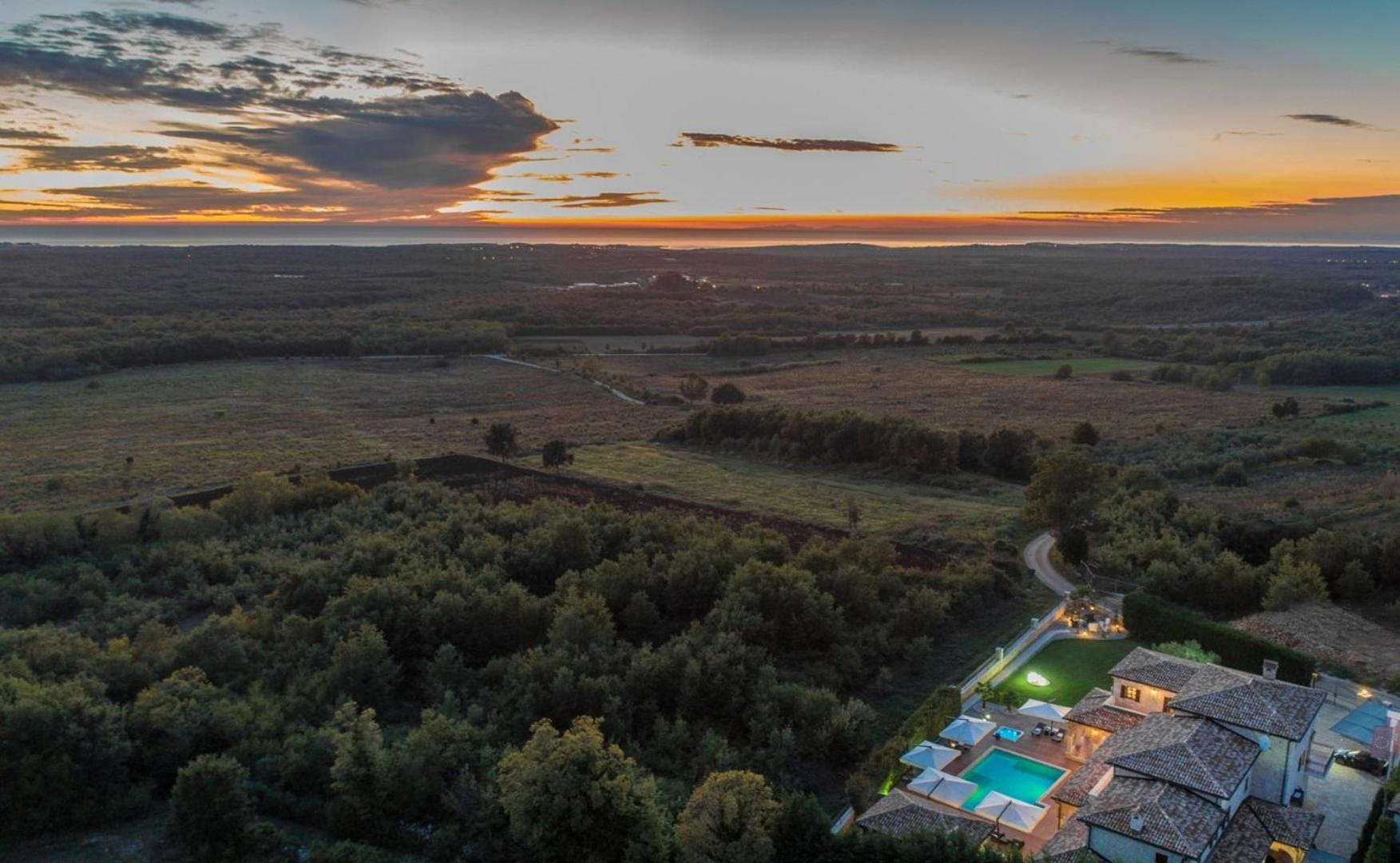 Villa Carolus-Luxurious Istrian Villa