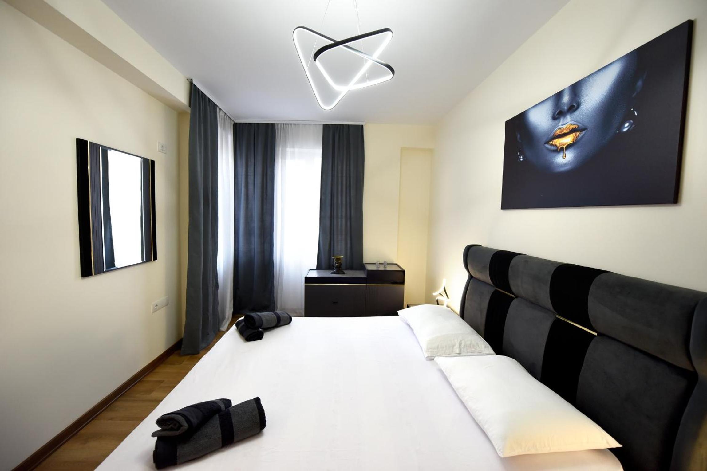 Noir Living 2 bedroom apartment