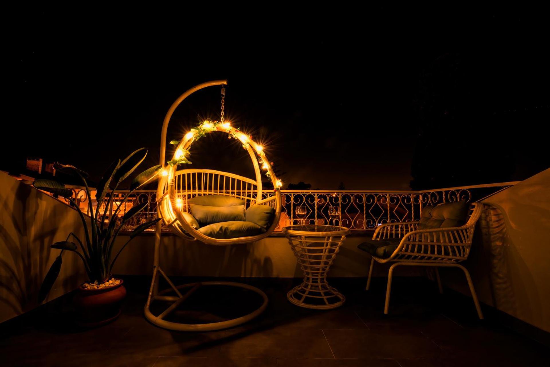 Hotel Gold Coast Photography Inn