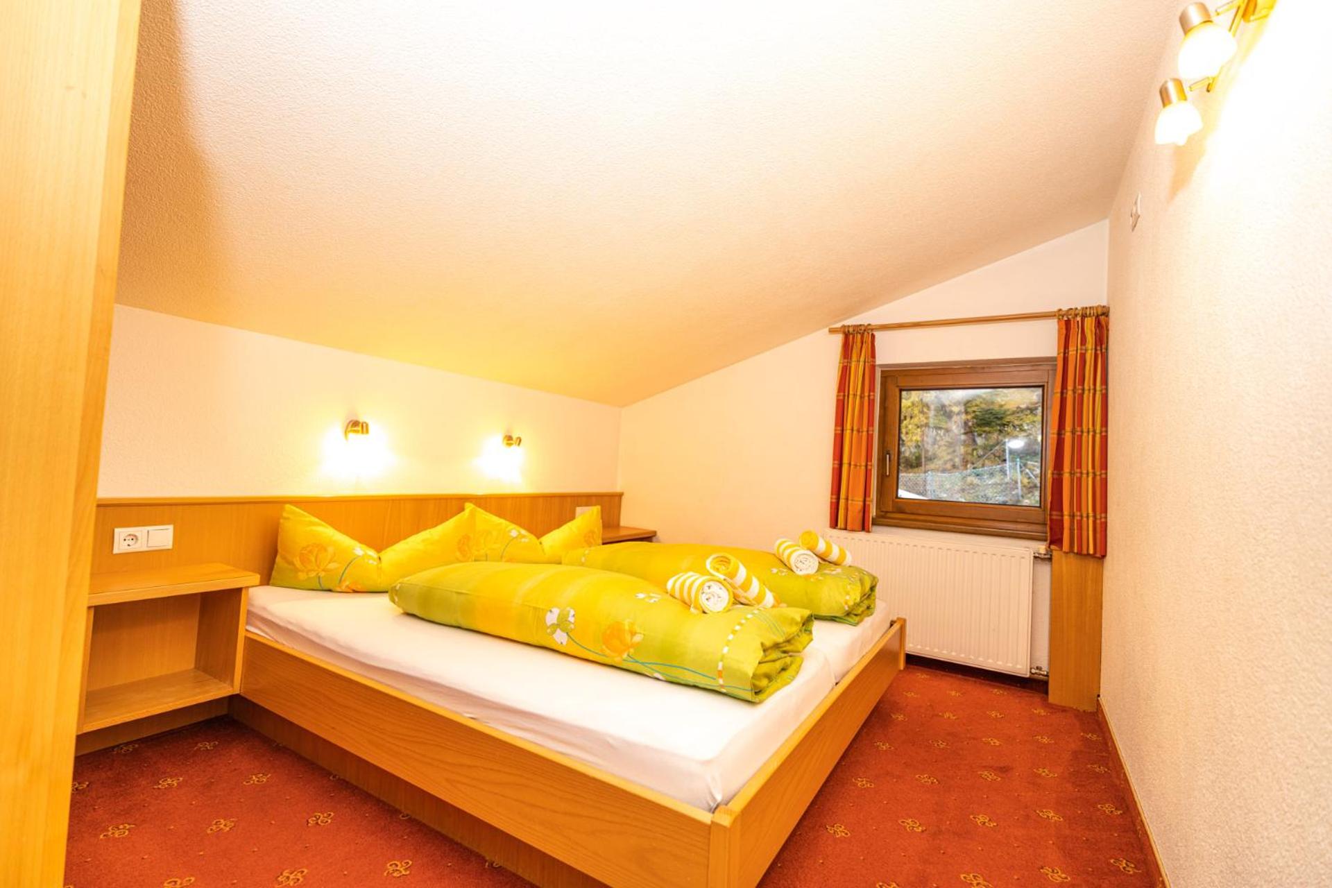Haus Anton Sölden - Apartments & Zimmer