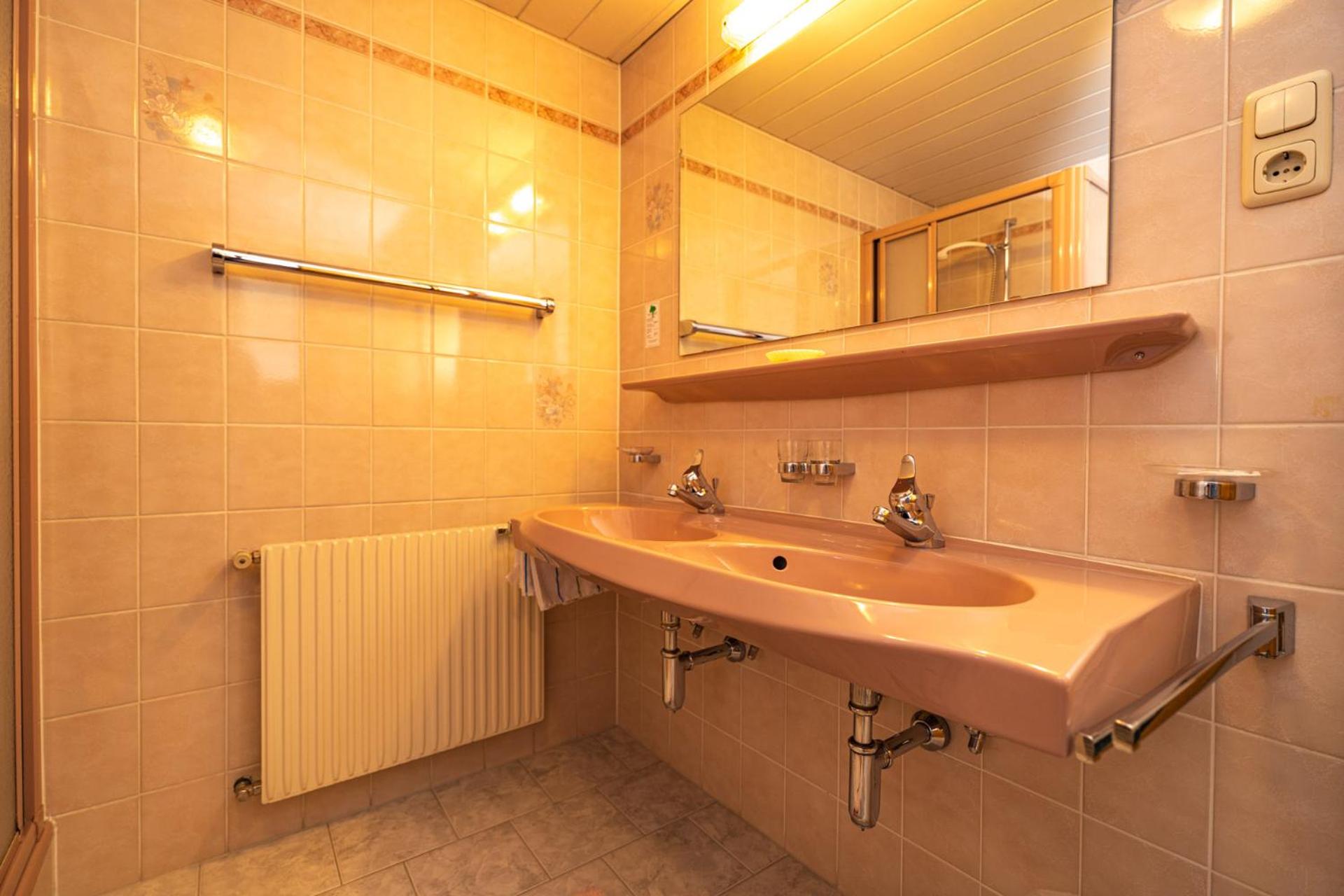 Haus Anton Sölden - Apartments & Zimmer
