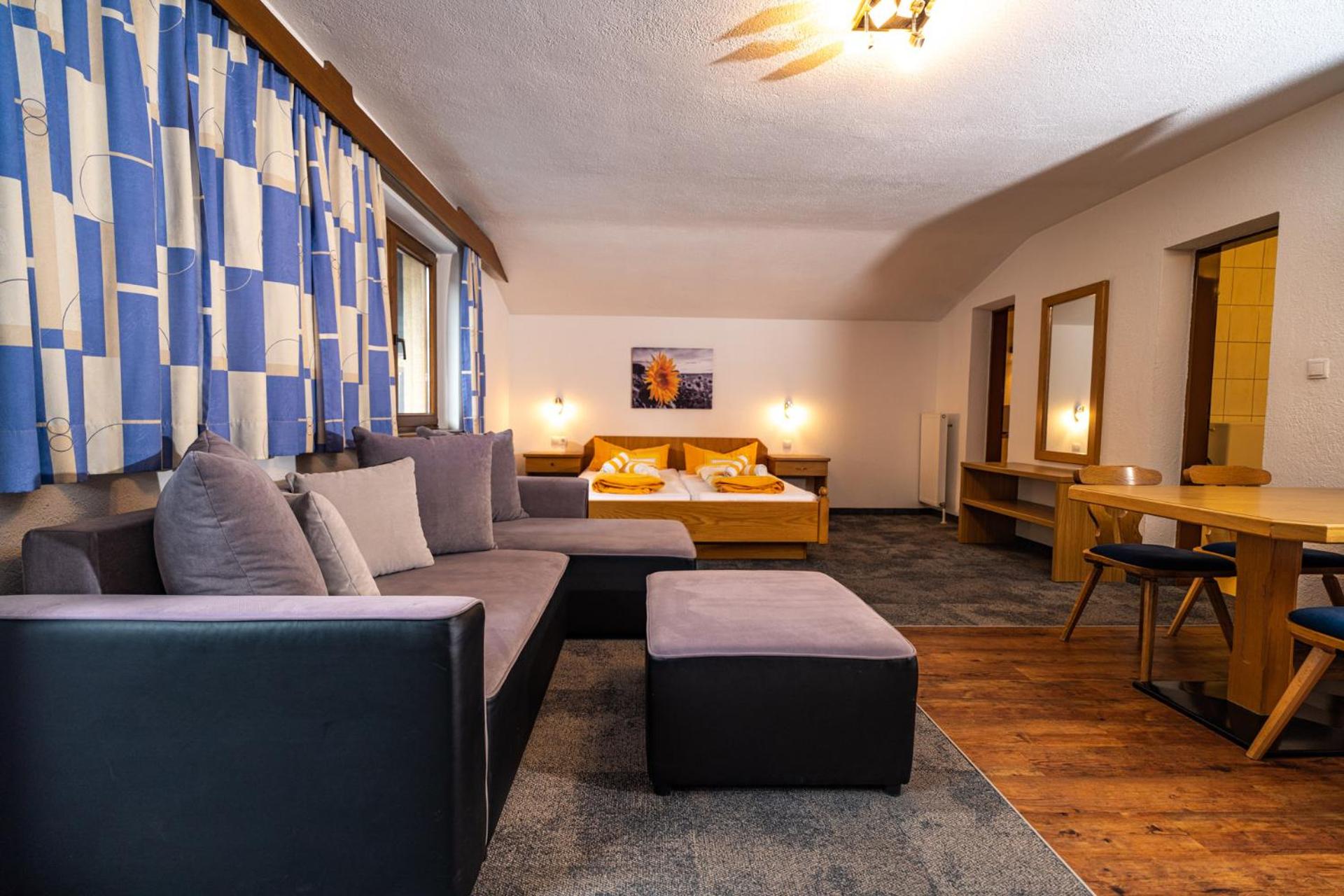 Haus Anton Sölden - Apartments & Zimmer