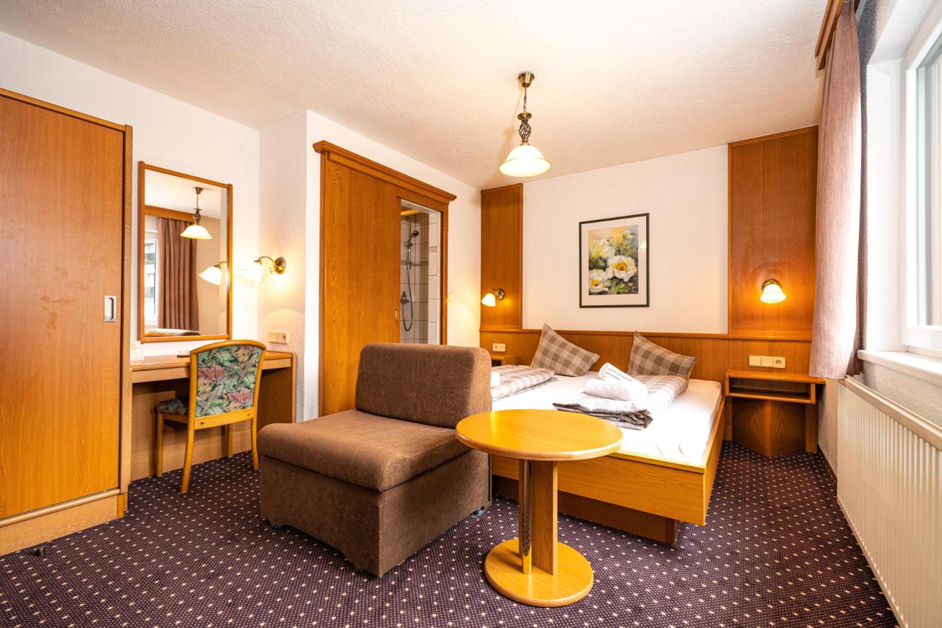 Haus Anton Sölden - Apartments & Zimmer