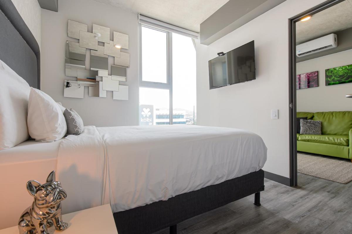 Hotel San José Apt with Fantastic Views, Parking and Air Conditioning - Image 1