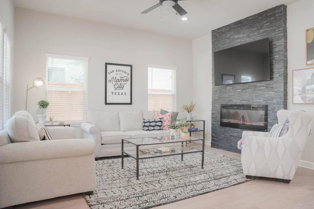 The Retreat at Rigsby-All new 3bdrm/2.5 bath view 3