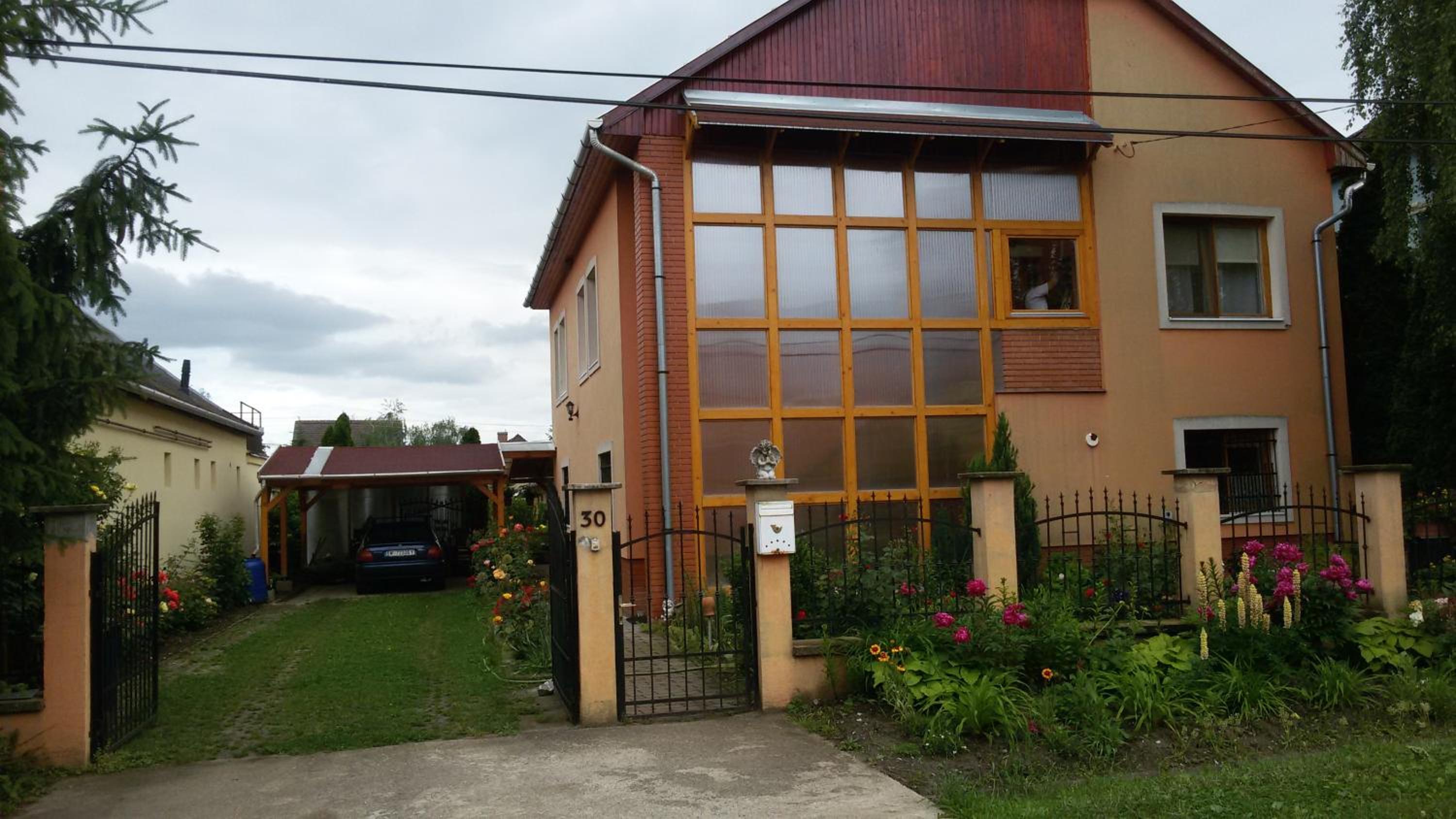 Photo 49
