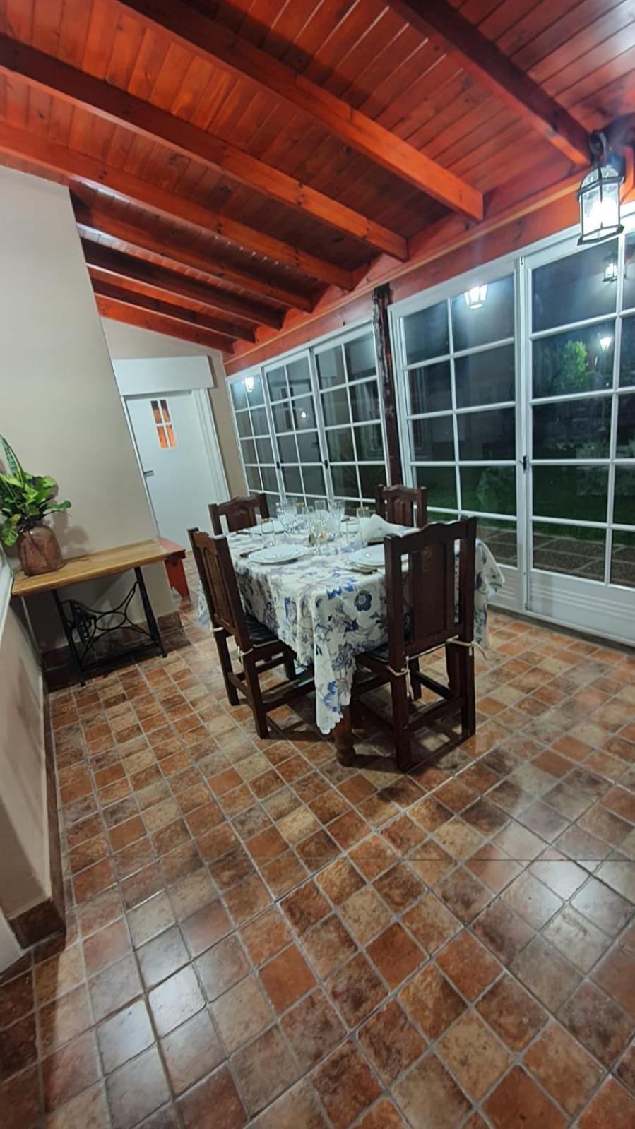 Casa Quinta La Gualeya