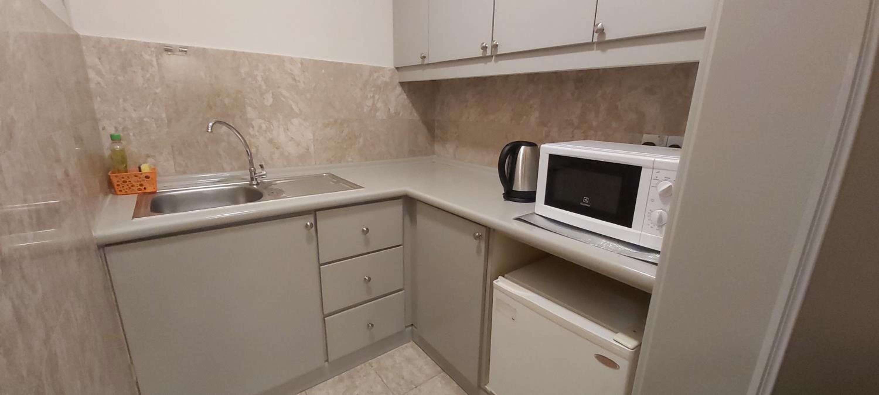 Rihanna service suite at times square
