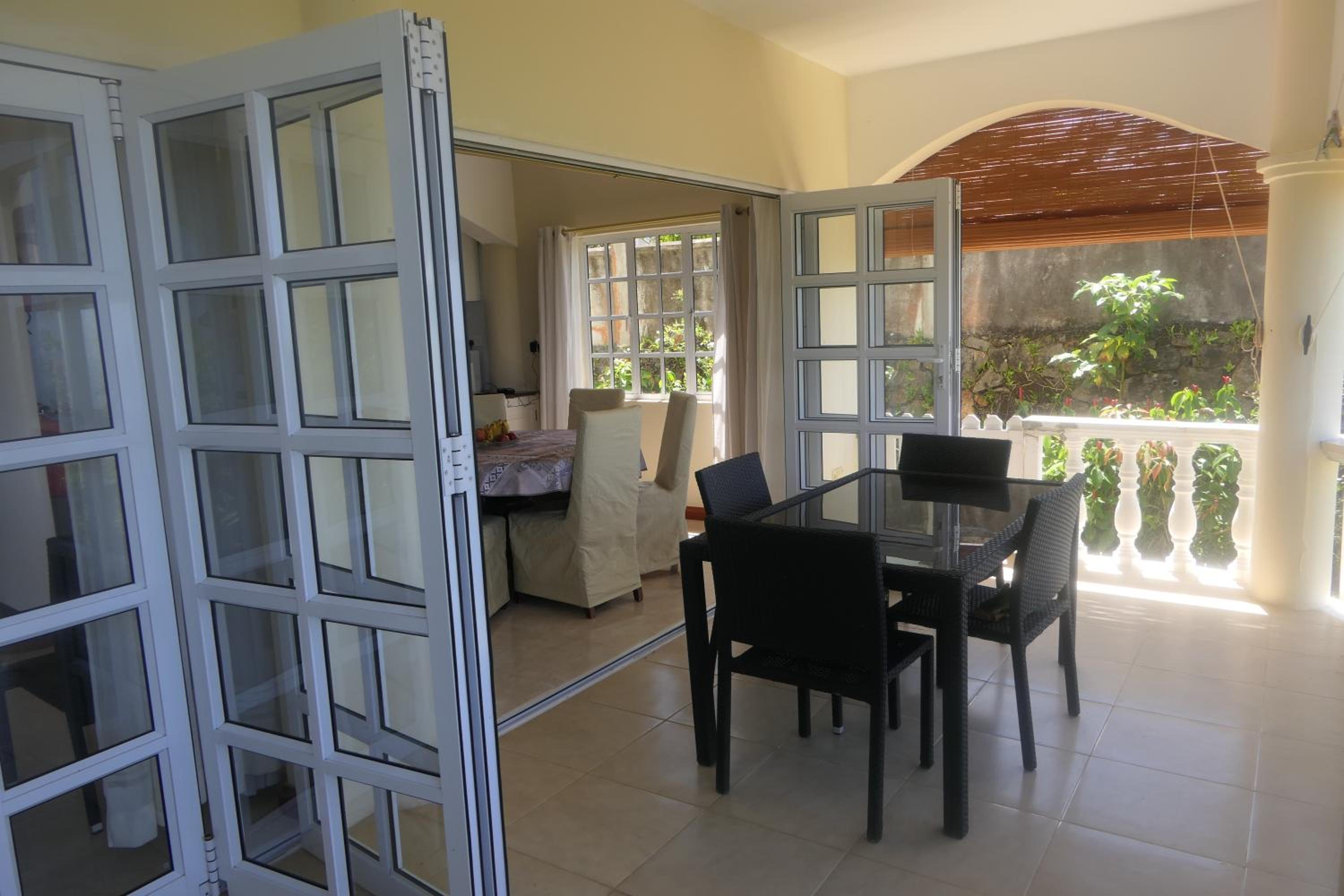 Tropical Garden Self Catering photo 2